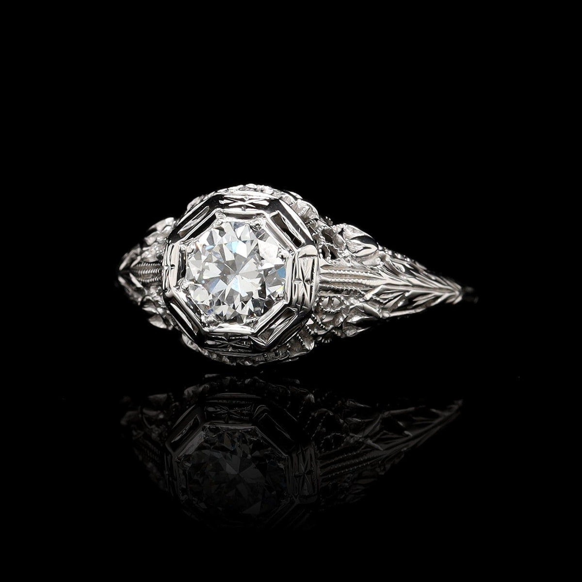 Vintage 18K White Gold Estate Diamond Filigree Ring