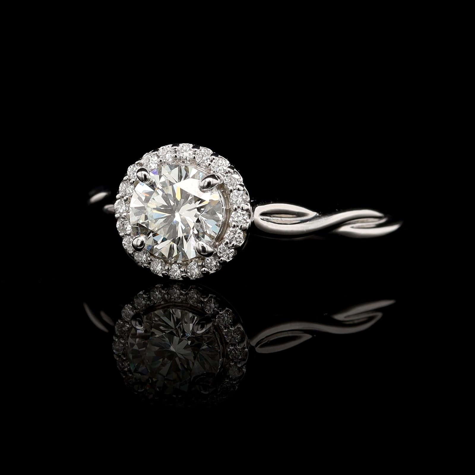 14K White Gold Estate Diamond Halo Engagement Ring