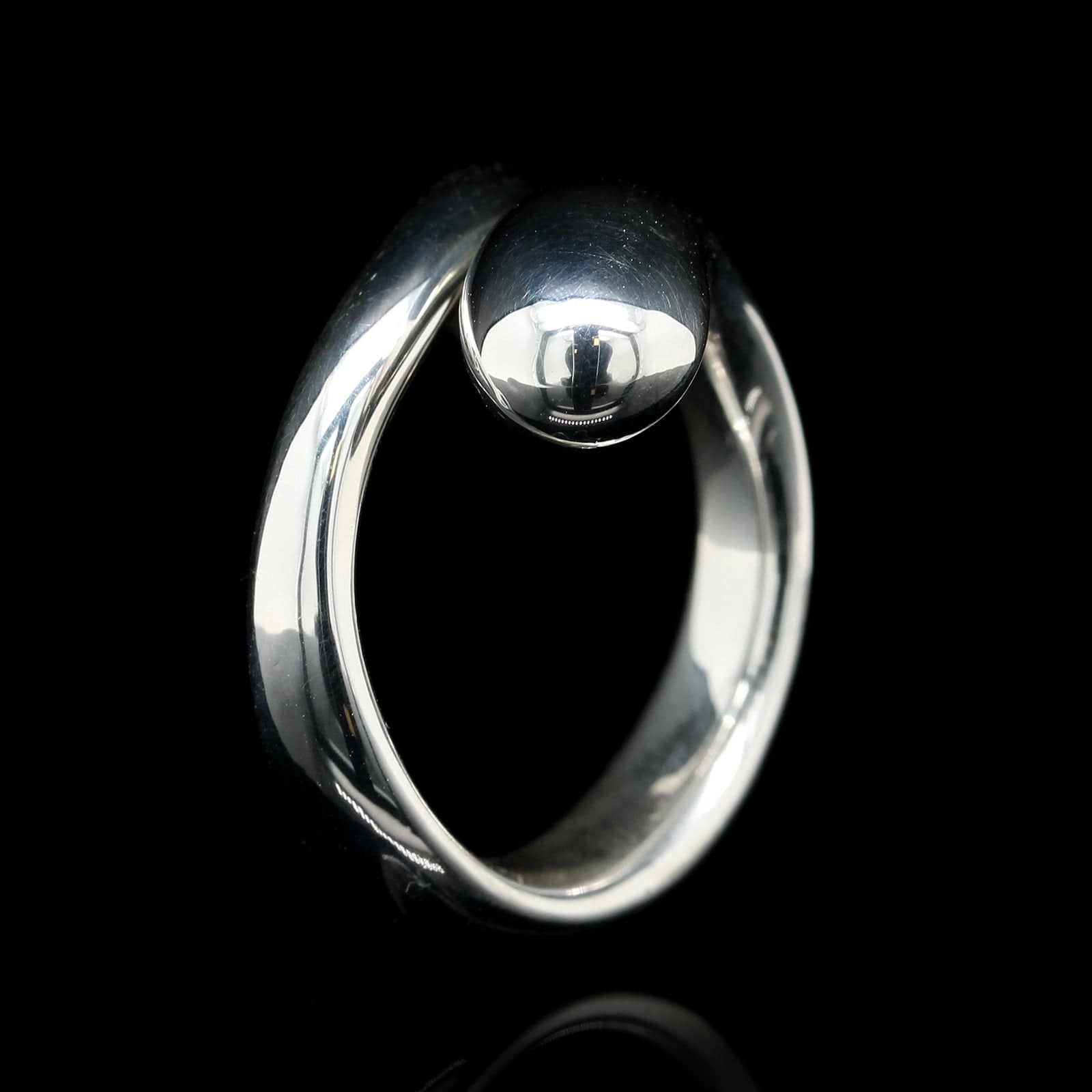 Tiffany & Co. Sterling Silver Estate Elsa Peretti Teardrop Ring