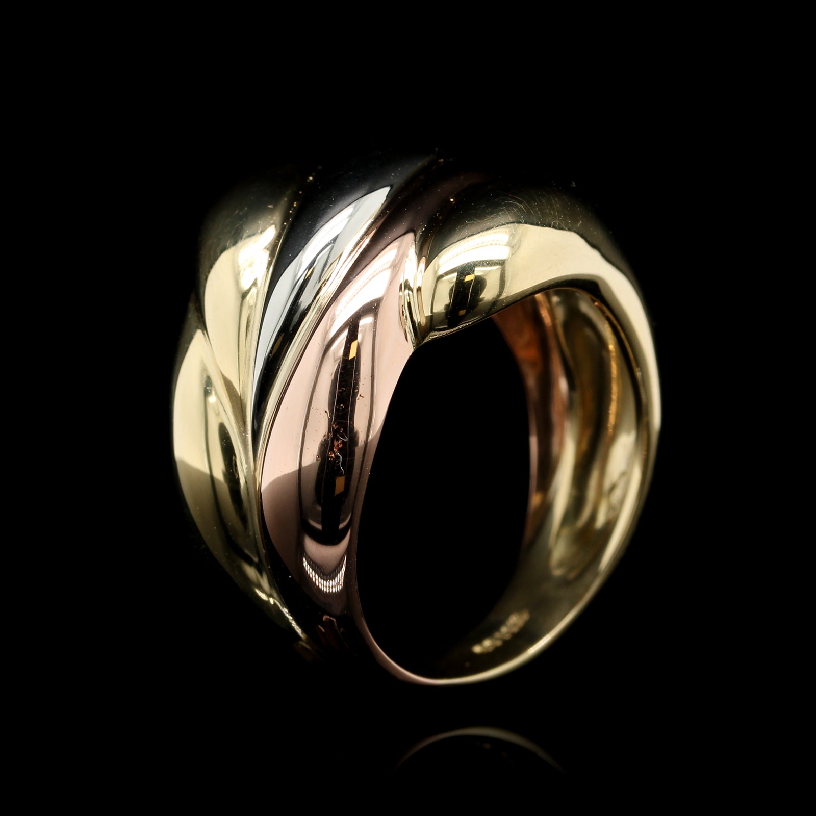 18k Tri-color Gold Estate Ribbed Dome Ring
