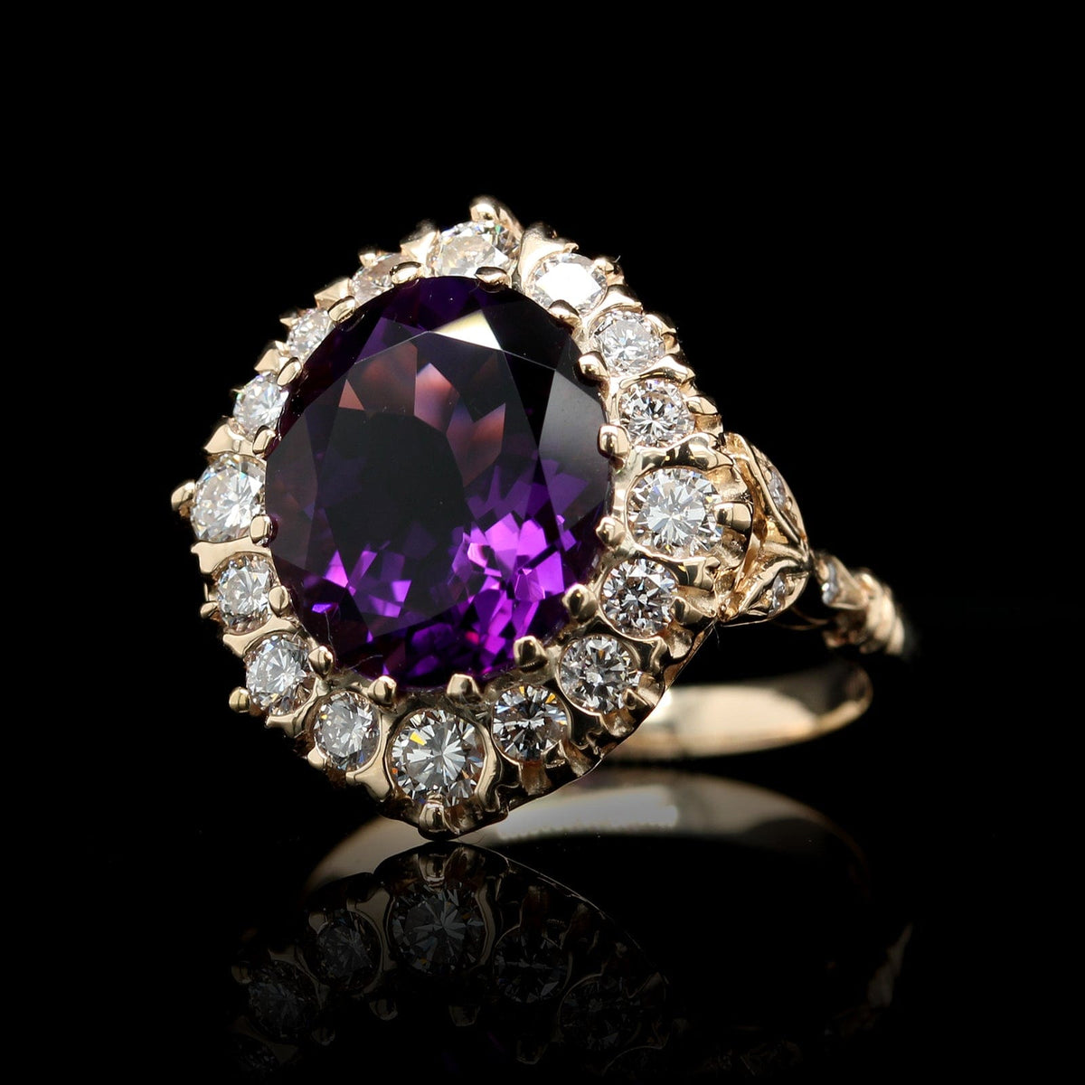 14K Yellow Gold Estate Amethyst and Diamond Ring