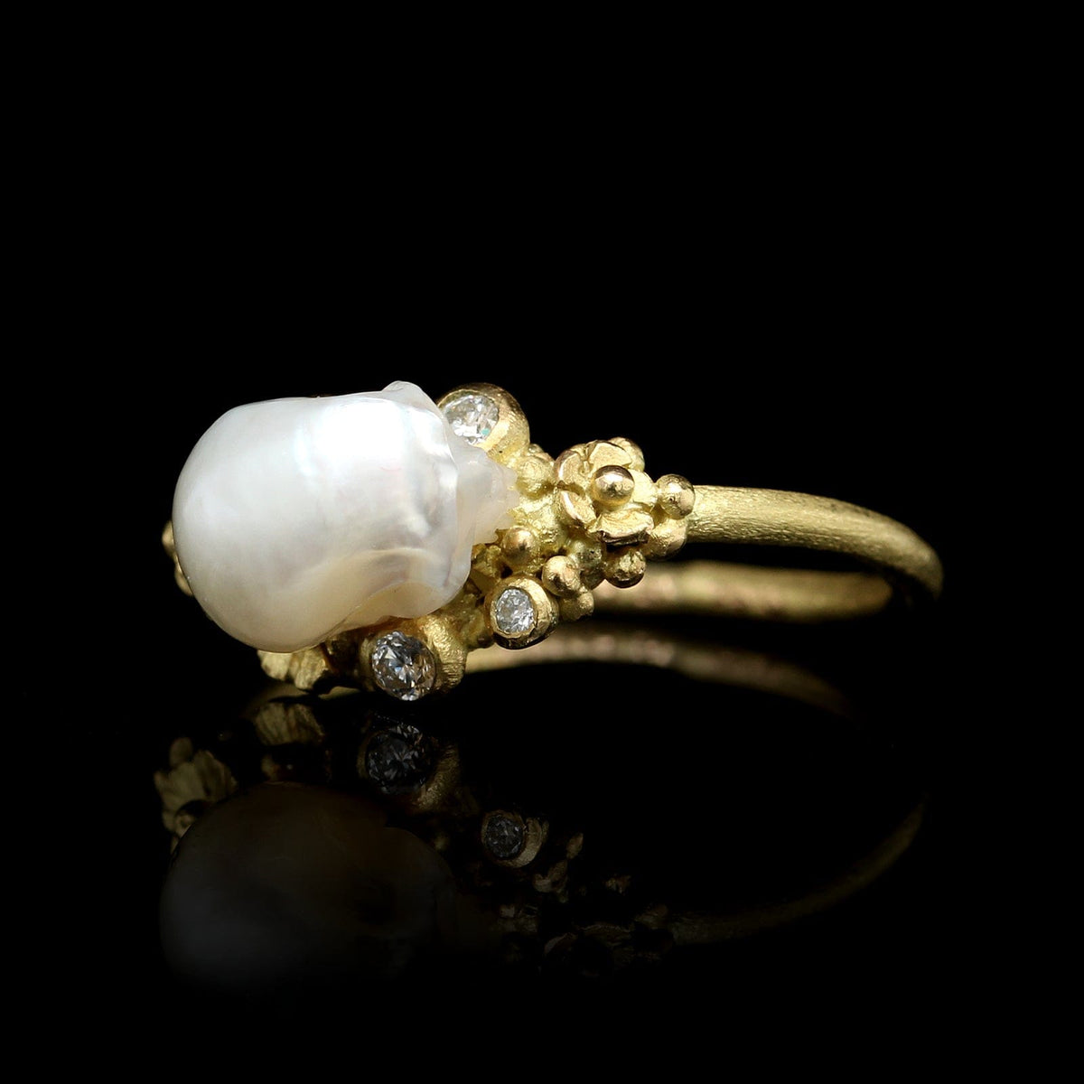 Lene Vibe 18K Yellow Gold Estate Hand Carved Pearl and Diamond Skull Ring