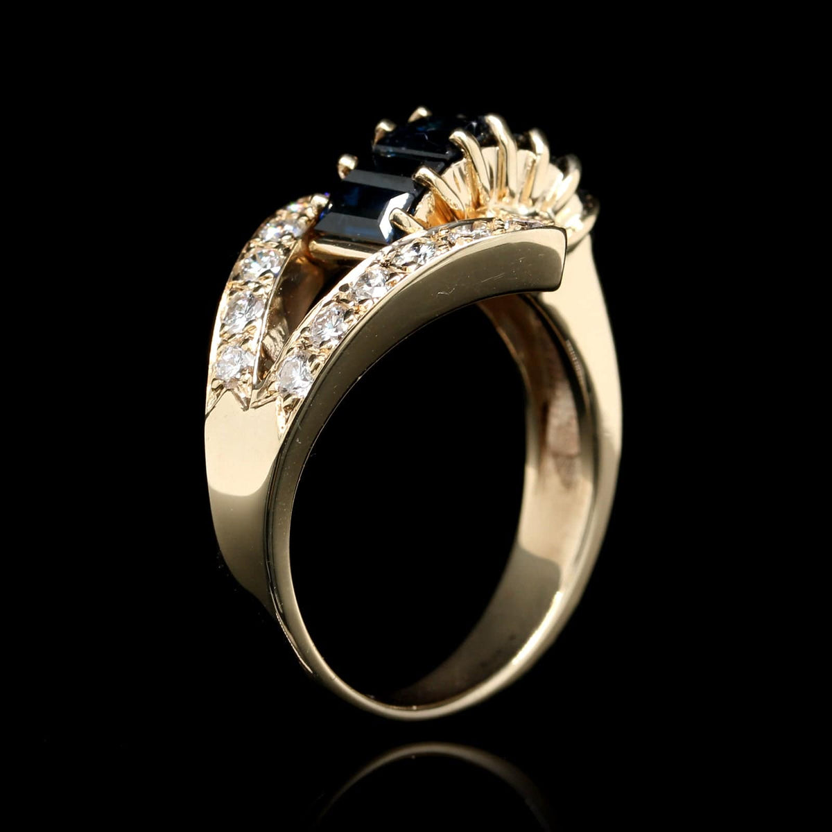 Dankner 14K Yellow Gold Estate Sapphire and Diamond Ring