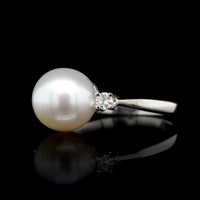 18K White Gold Estate Cultured Pearl and Diamond Ring