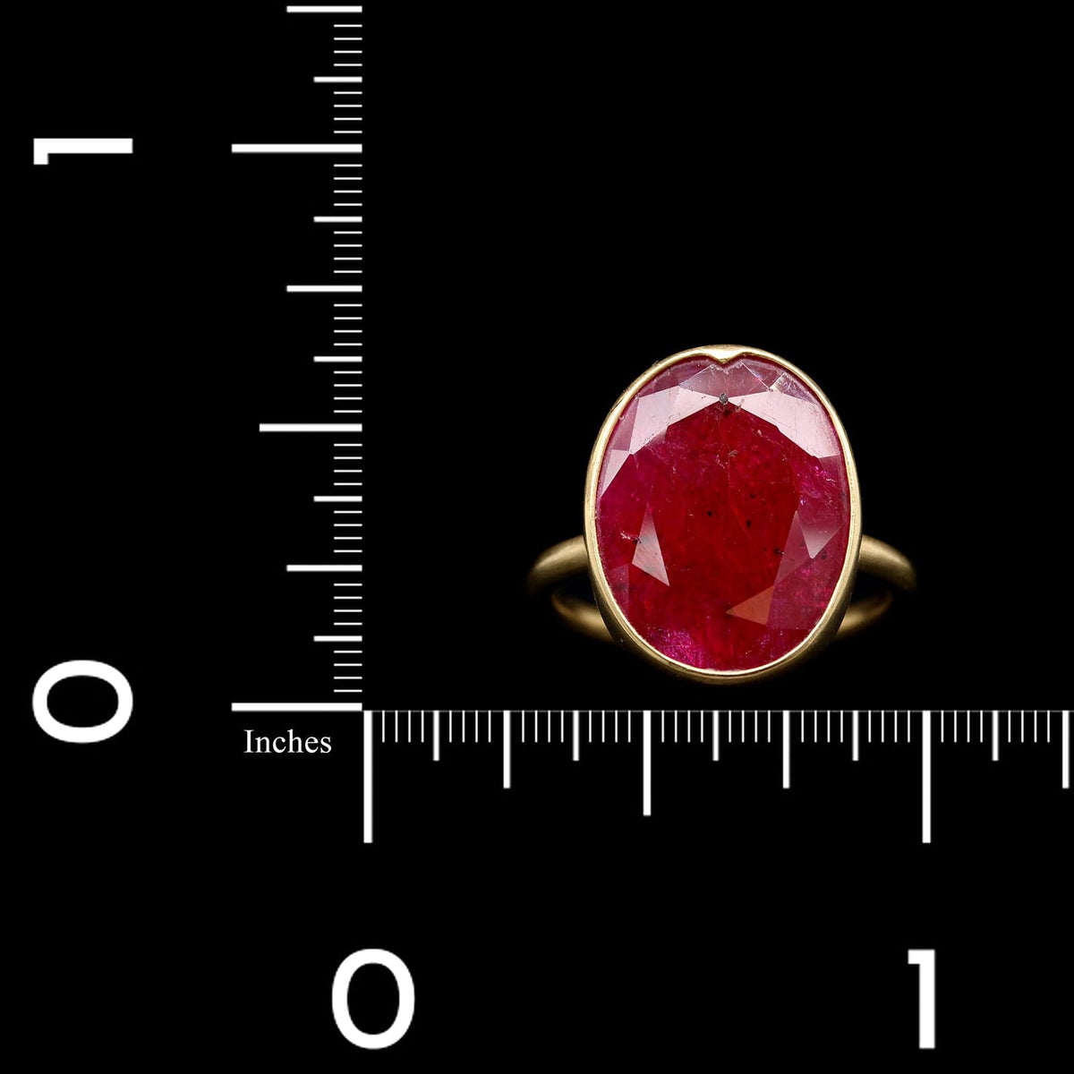 Gabriella Kiss 18K Yellow Gold Estate Ruby Ring