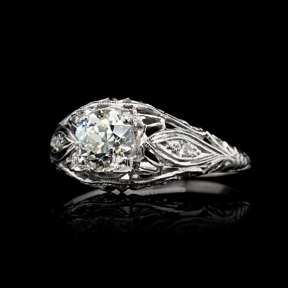 Antique Platinum Estate Diamond Ring