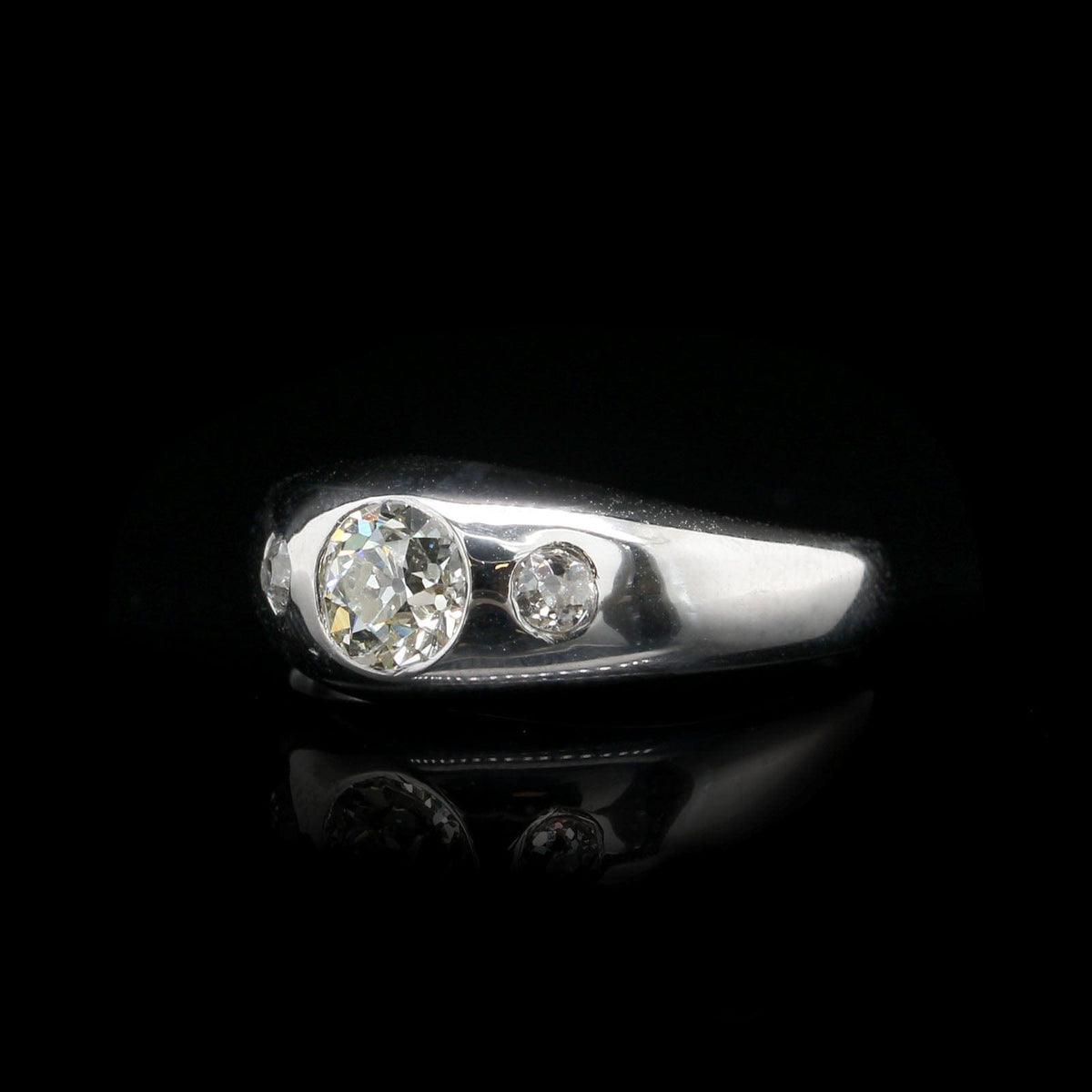 Vintage 18K White Gold Estate Diamond Ring