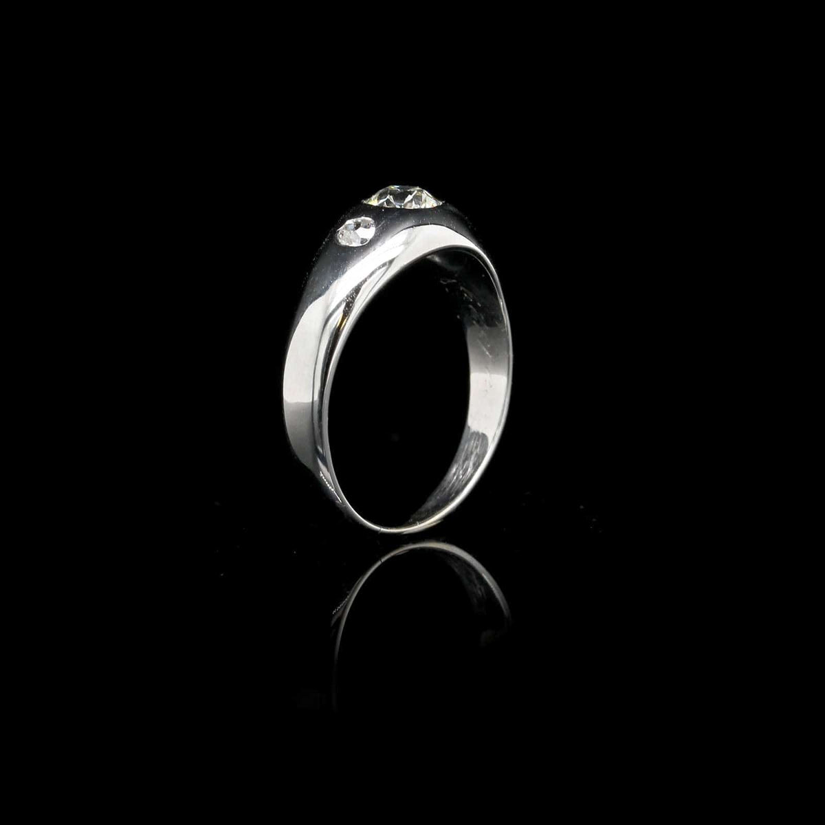 Vintage 18K White Gold Estate Diamond Ring