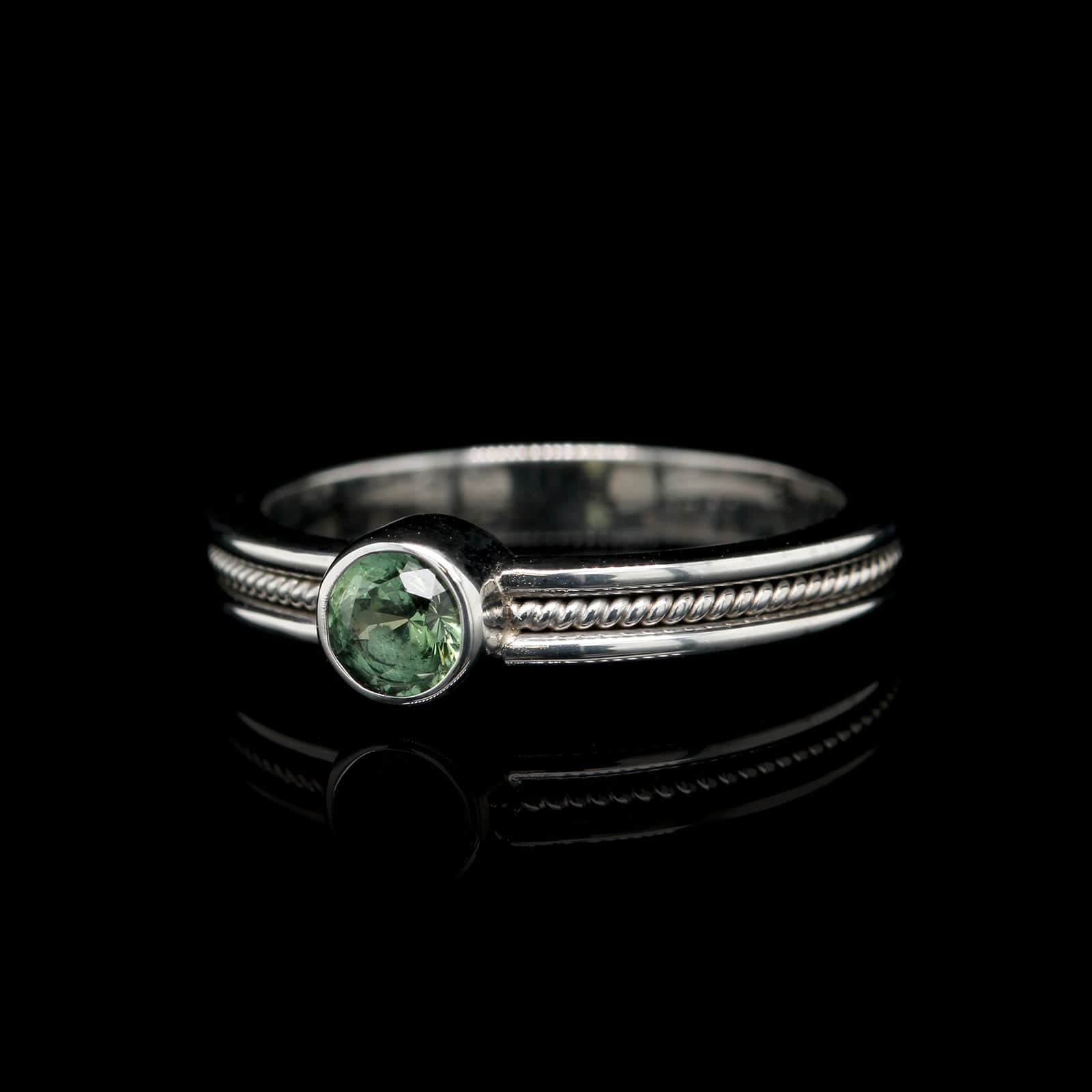 Reinstein & Ross 18K White Gold Estate Sapphire Ring