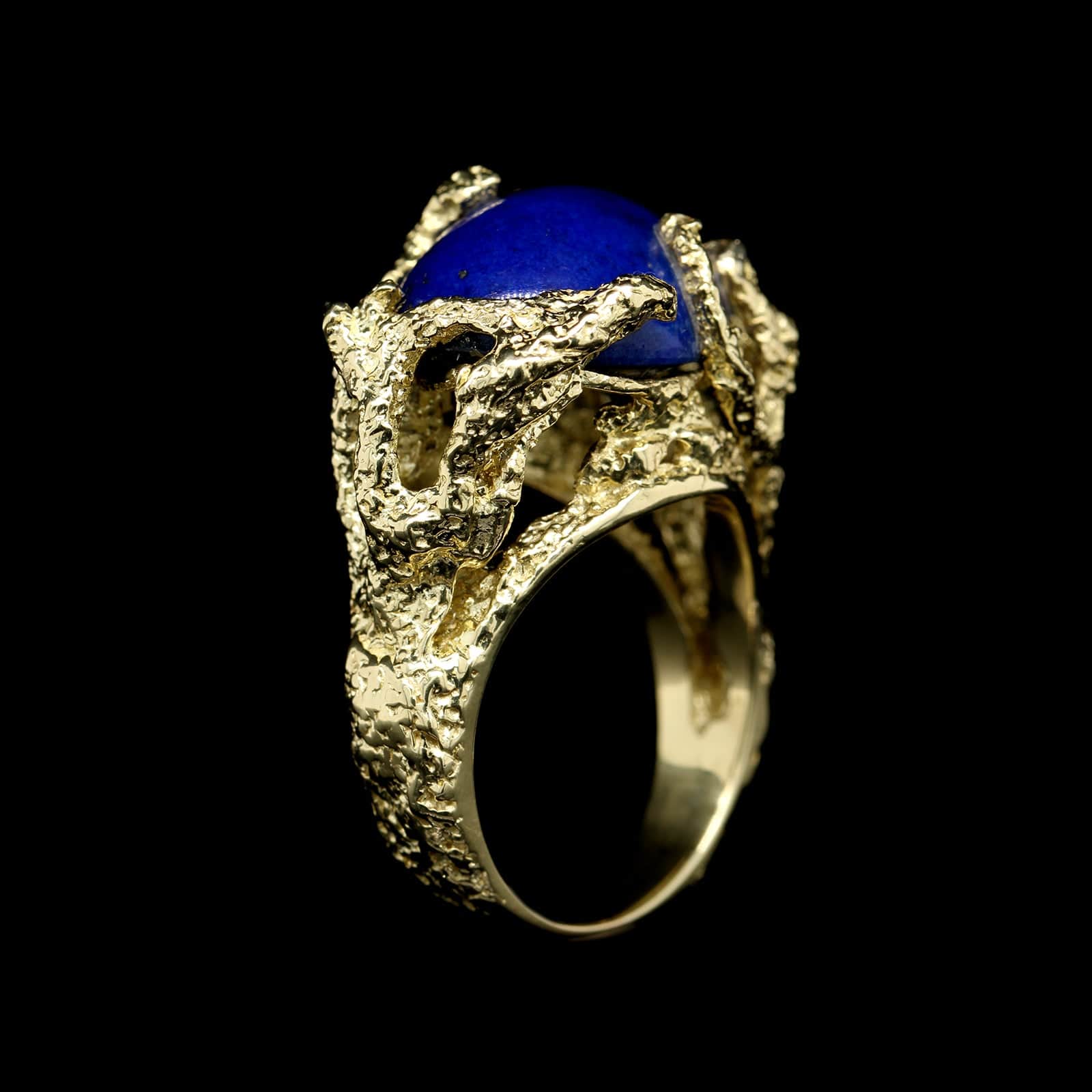 La Triomphe 18K Yellow Gold Estate Lapis Ring