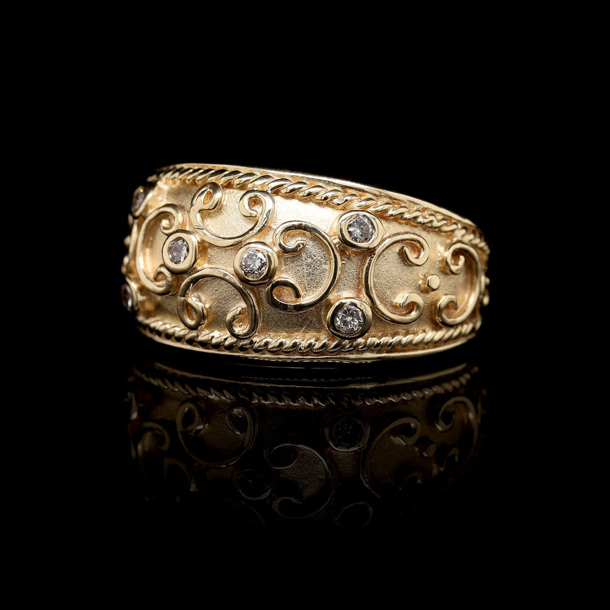 14K Yellow Gold Estate Diamond Etruscan Style Ring