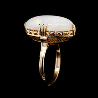 18K Yellow Gold Estate Opal Ring