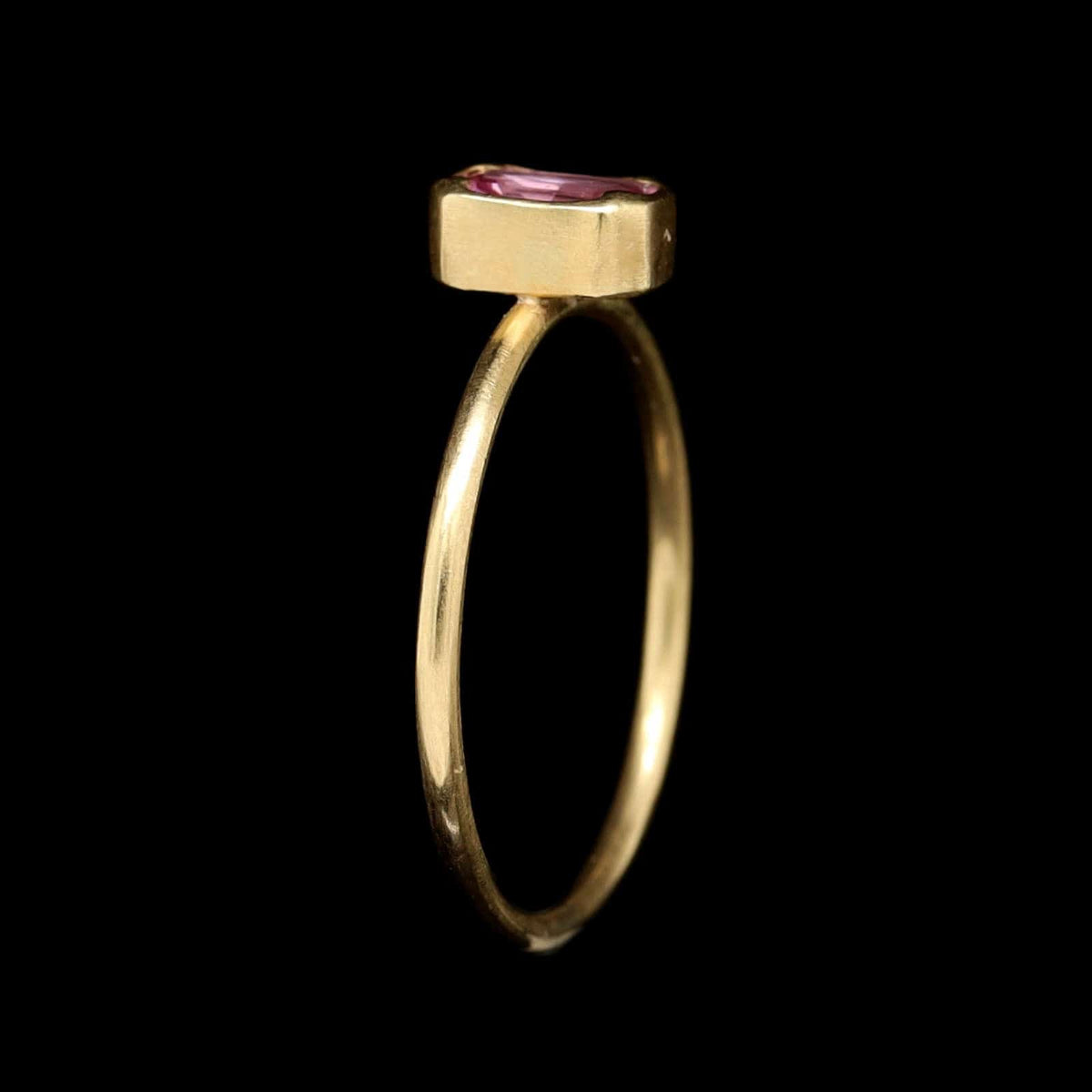 Gabriella Kiss 18K Yellow Gold Estate Pink Sapphire Ring