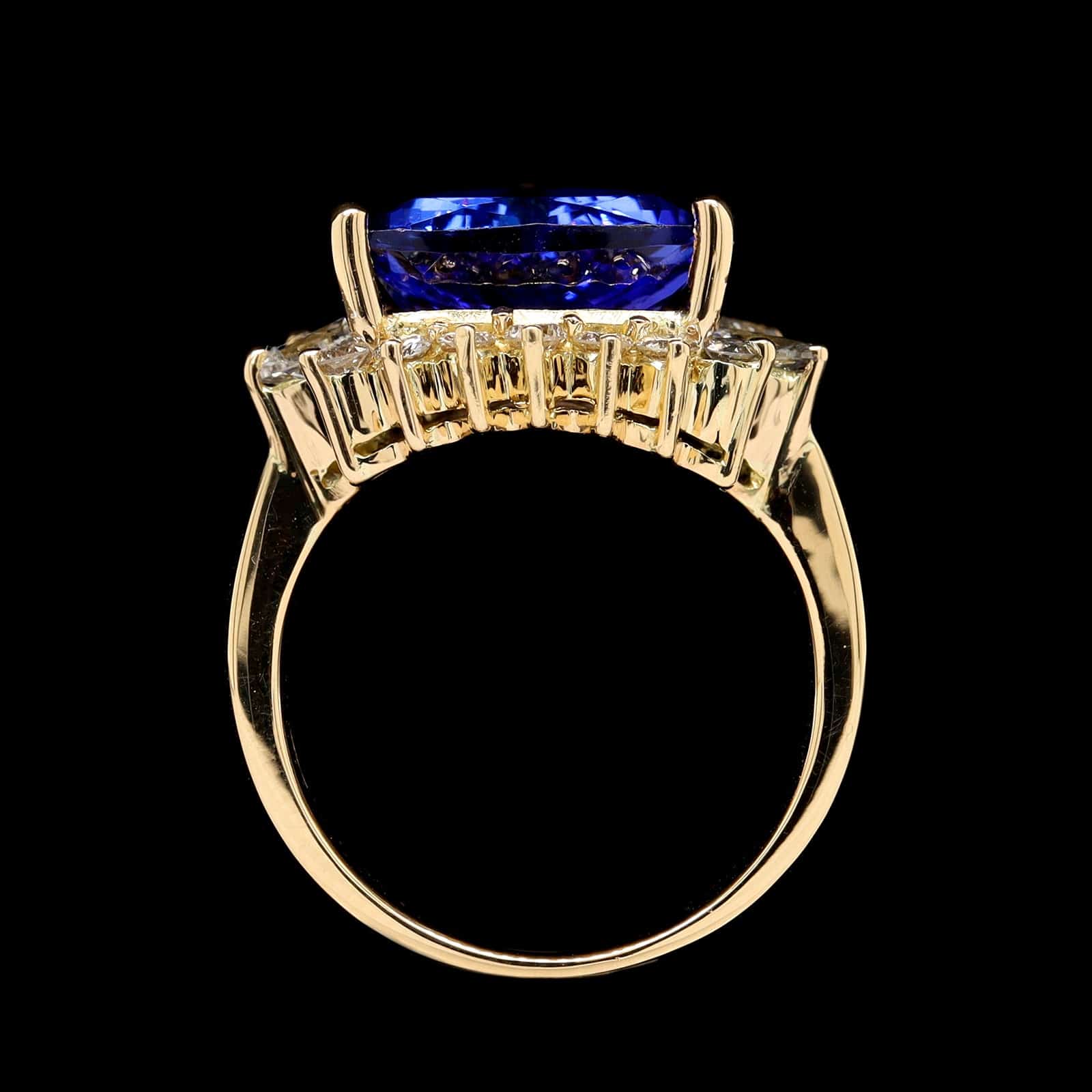 18K Yellow Gold Estate Tanzanite and Diamond Ring
