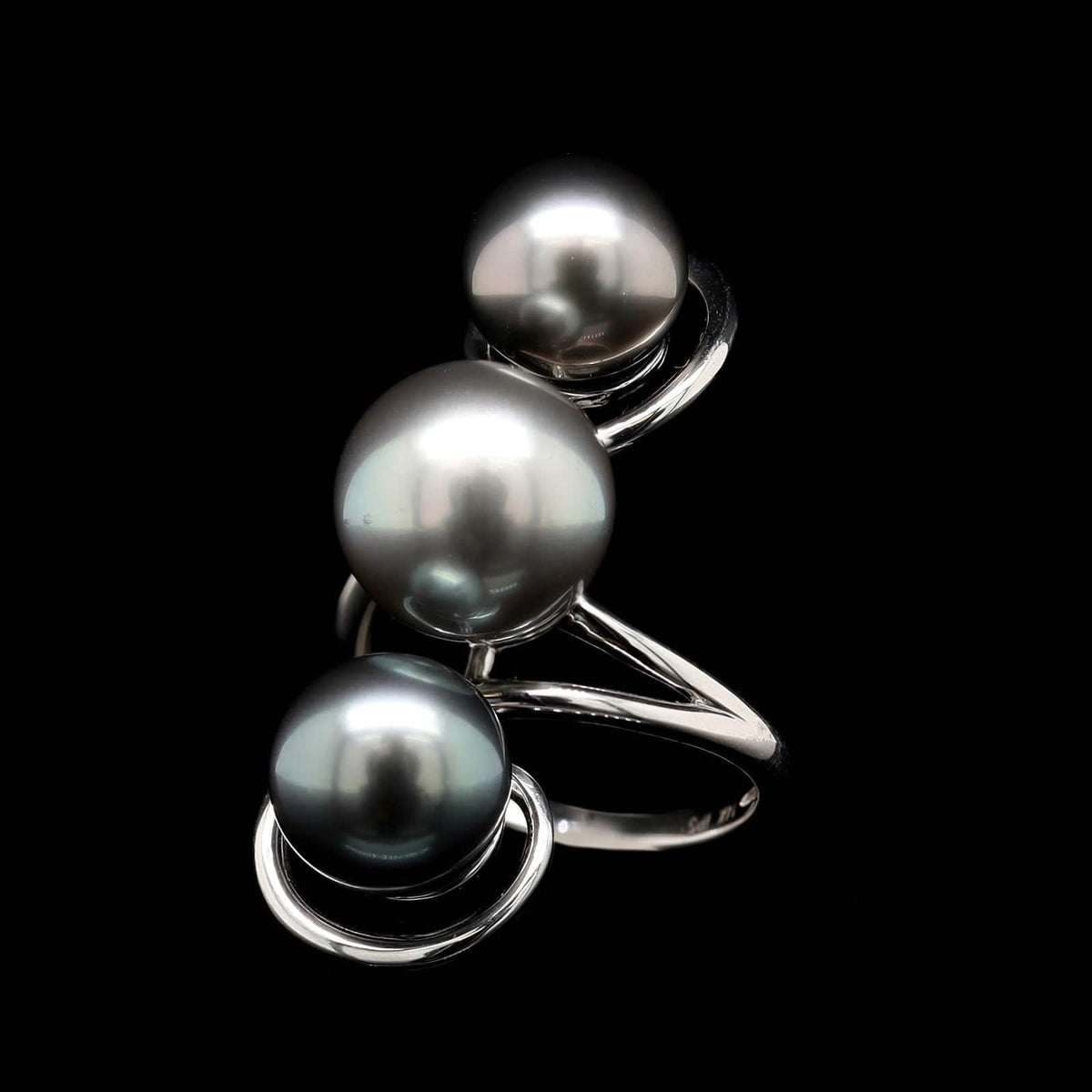 14K White Gold Estate Cultured Tahitian Pearl Ring