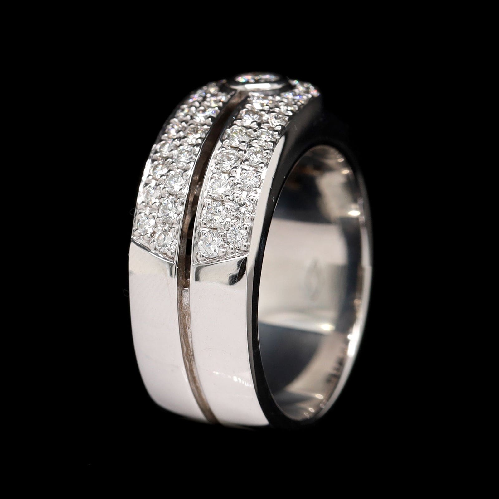 Di Modolo 18K White Gold Estate Diamond Ring – Long's Jewelers