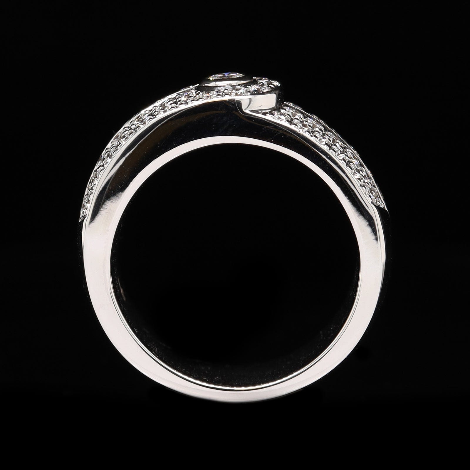 Di Modolo 18K White Gold Estate Diamond Ring – Long's Jewelers