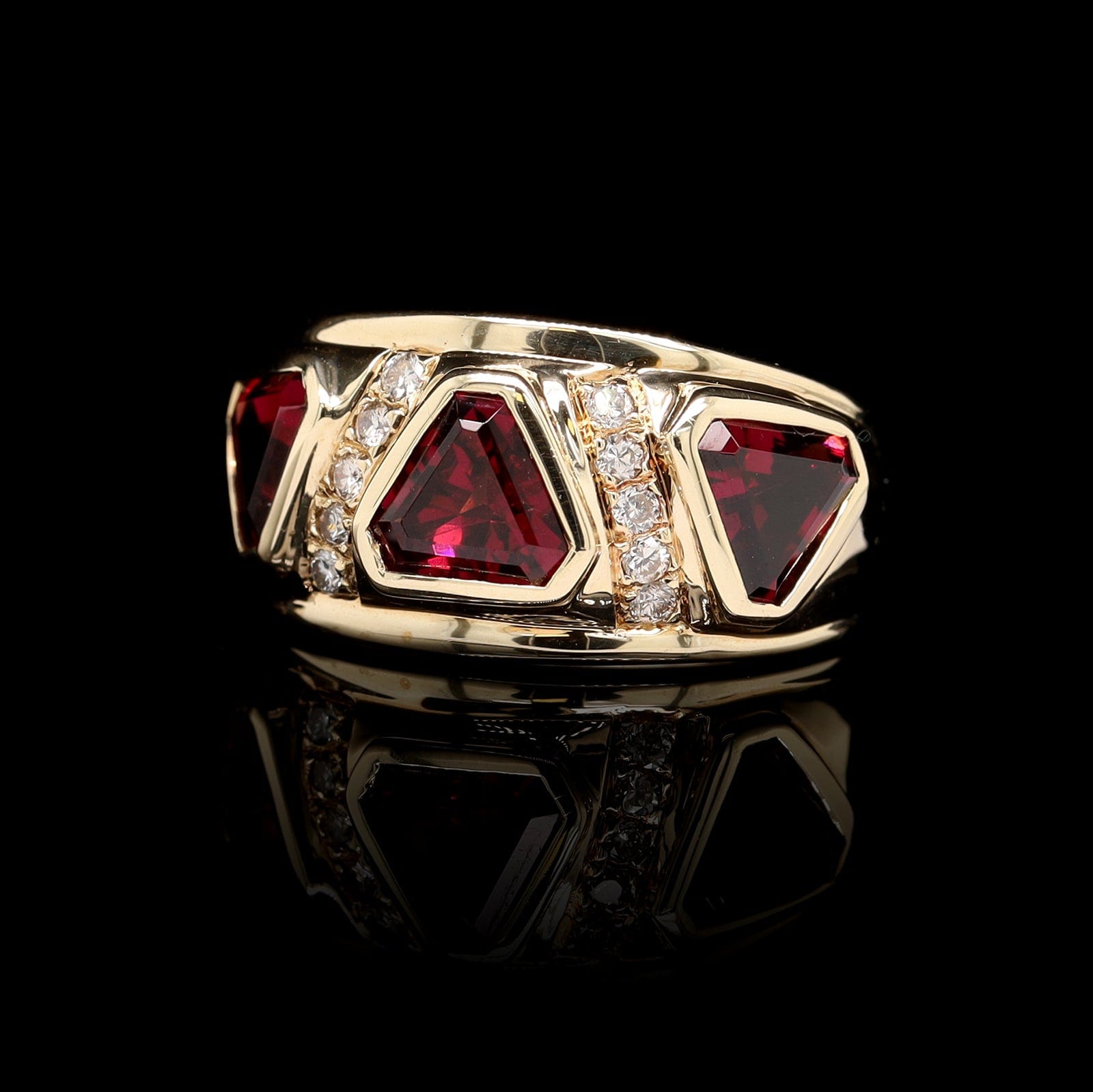 14K Yellow Gold Estate Garnet and Diamond Ring