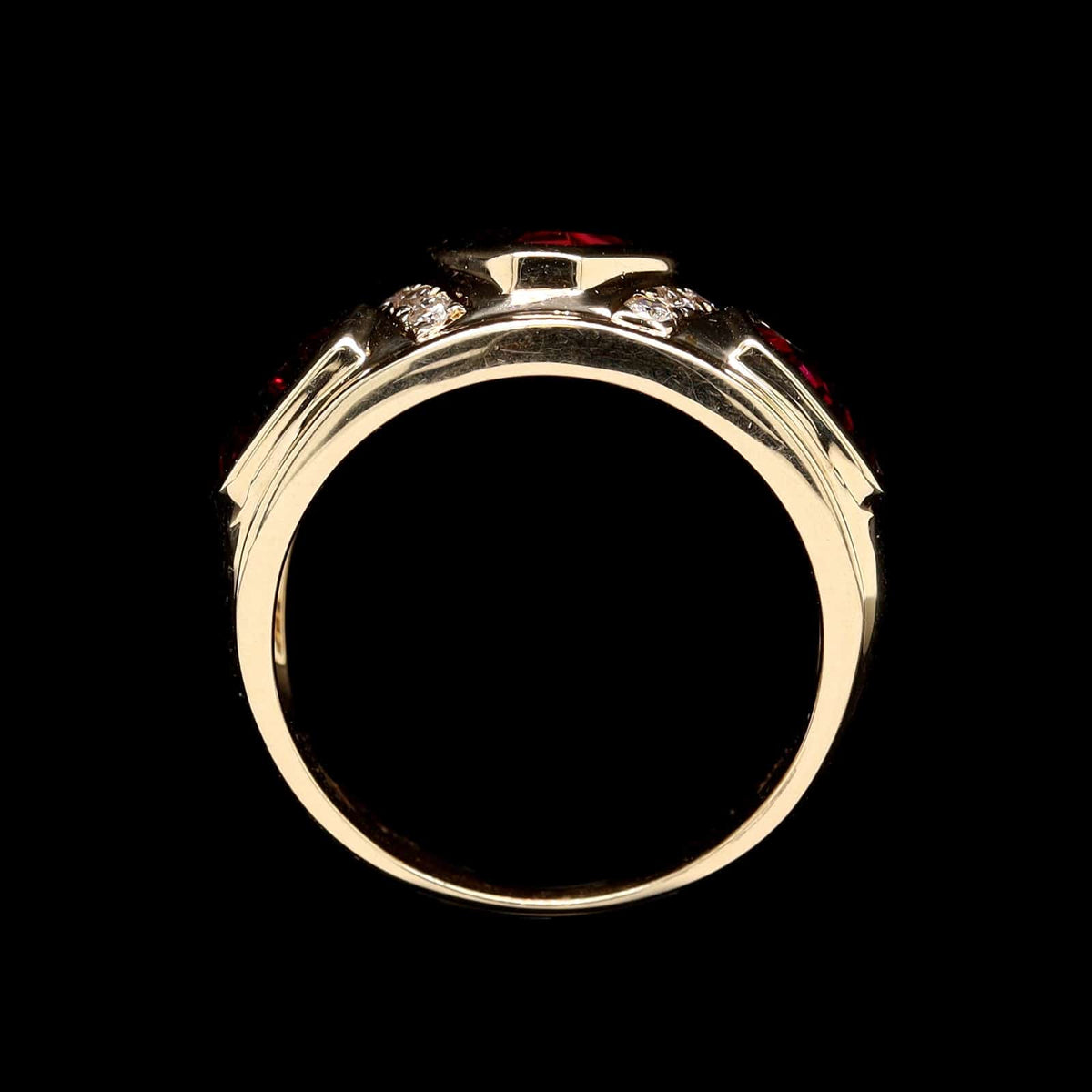 14K Yellow Gold Estate Garnet and Diamond Ring