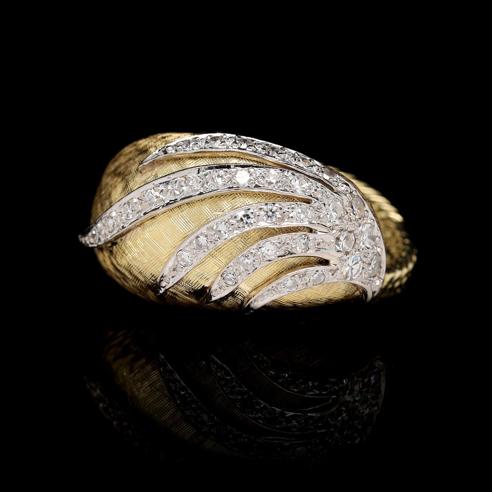 18K Two-tone Gold Estate Diamond Ring