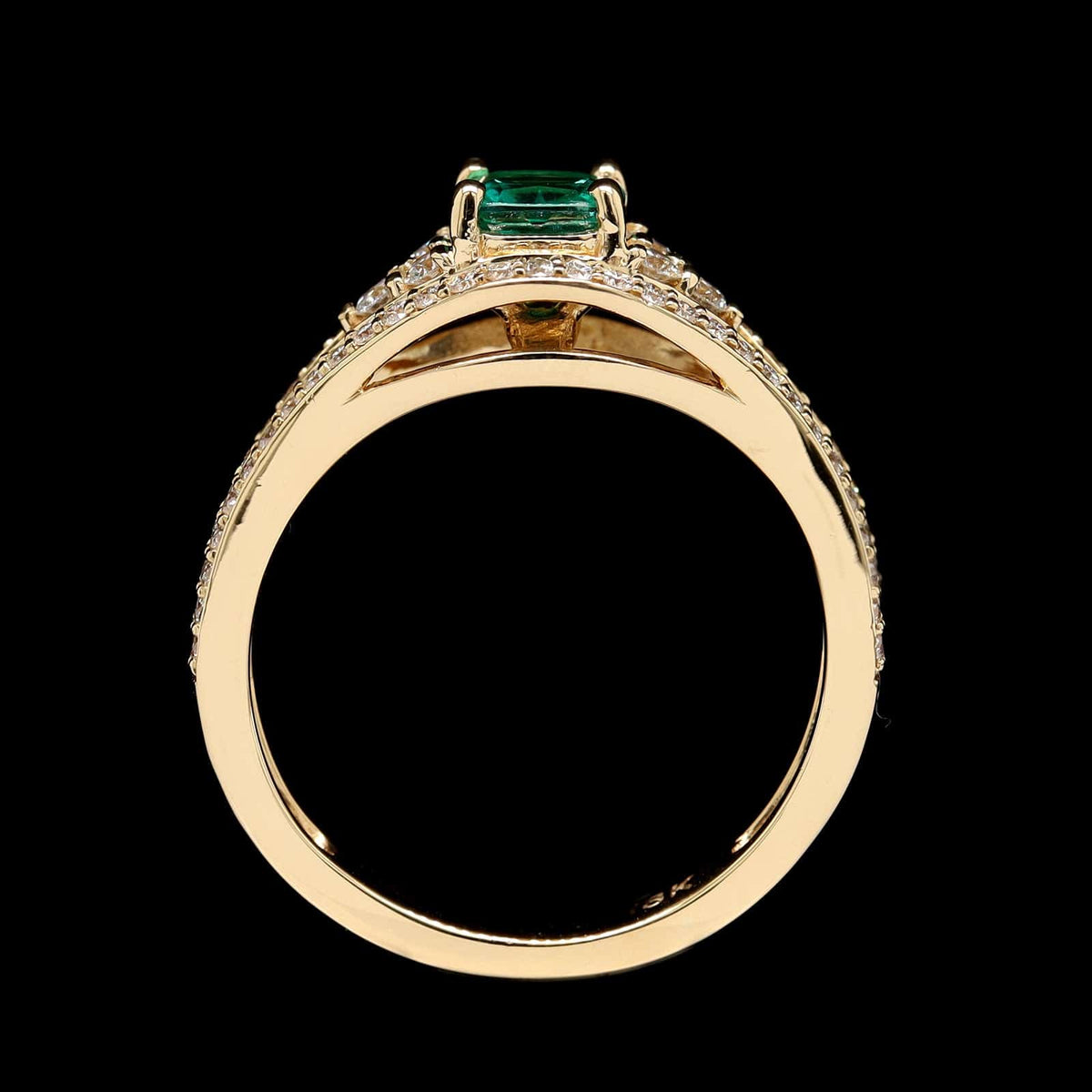 18K Yellow Gold Estate Emerald and Diamond Ring