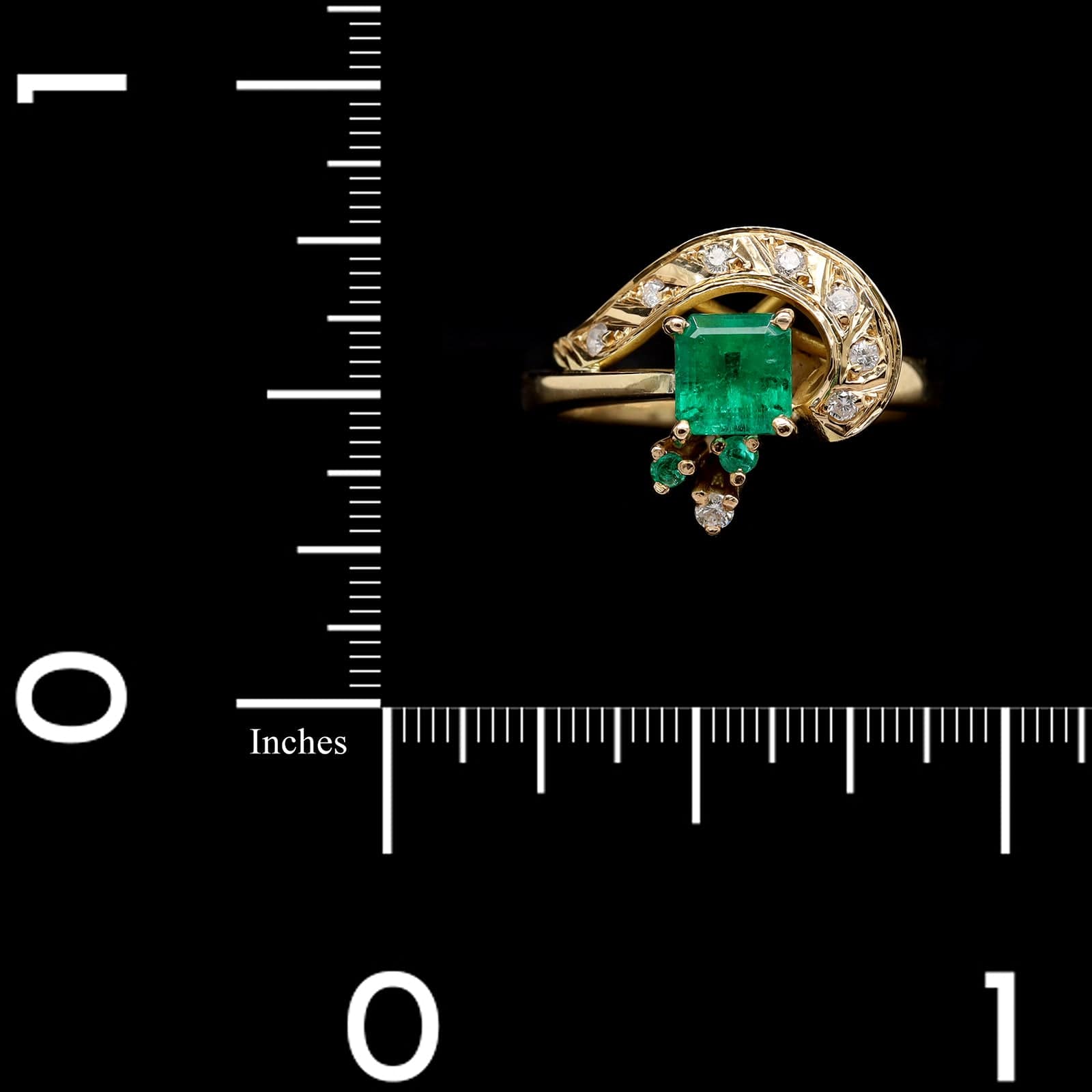 18K Yellow Gold Estate Emerald and Diamond Ring