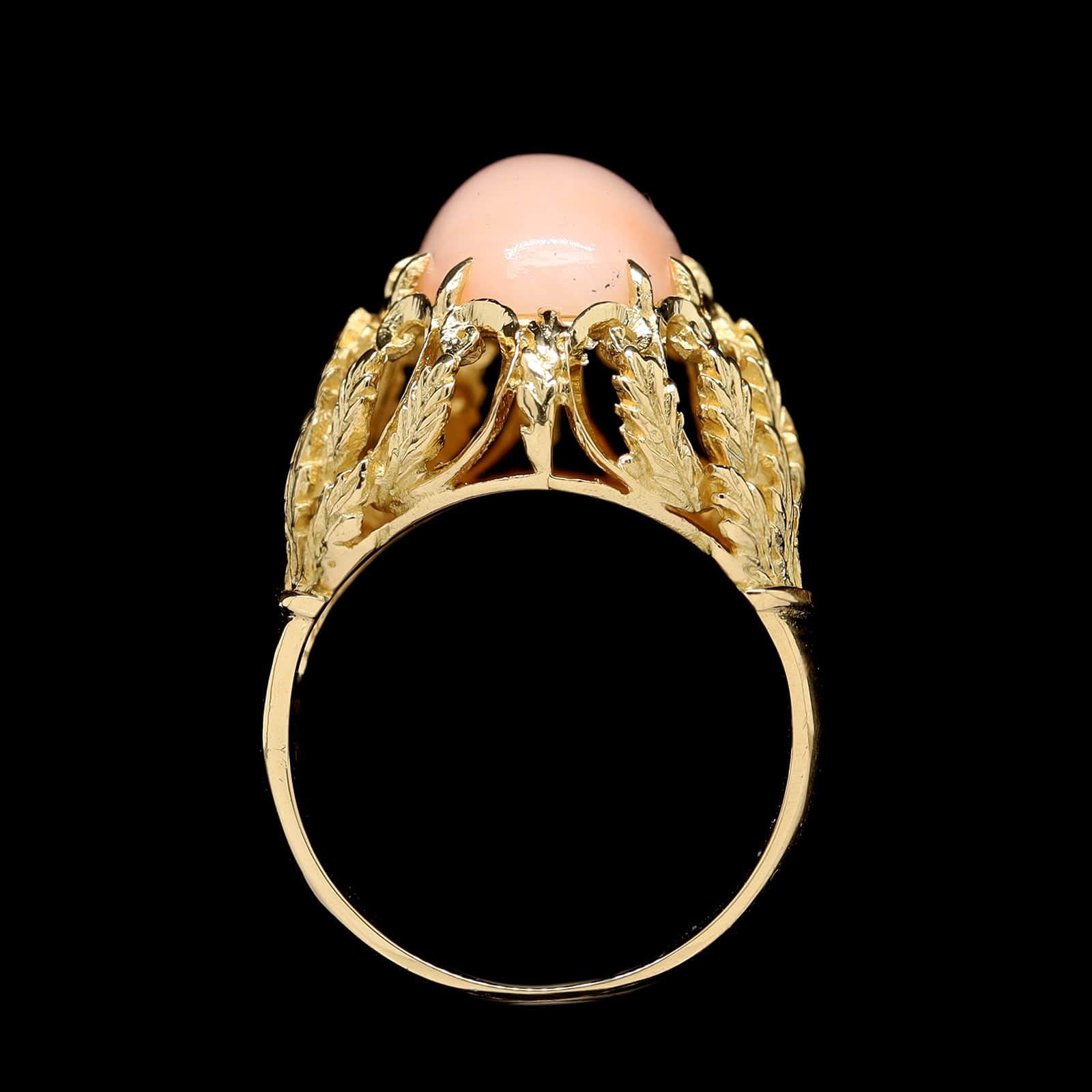 18K Yellow Gold Estate Pink Coral Ring