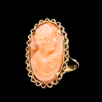 18K Yellow Gold Estate Coral Cameo Ring