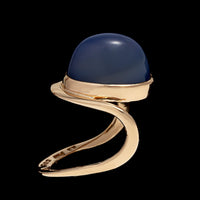Vintage Tone Vigeland 14K Yellow Gold Estate Chalcedony Ring