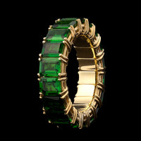Zydo 18K Yellow Gold Estate Tsavorite Stretch Ring