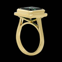 18K Yellow Gold estate Green Tourmaline Ring