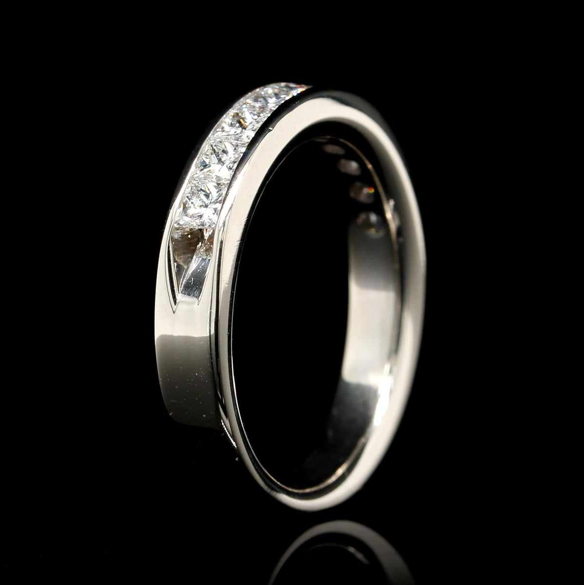14K White Gold Estate Diamond Band