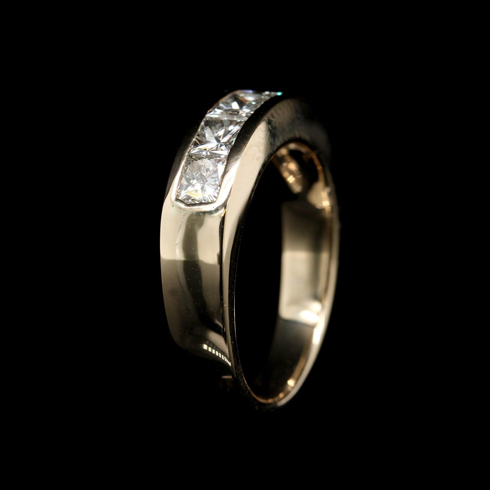 14K Yellow Gold Estate Diamond Band