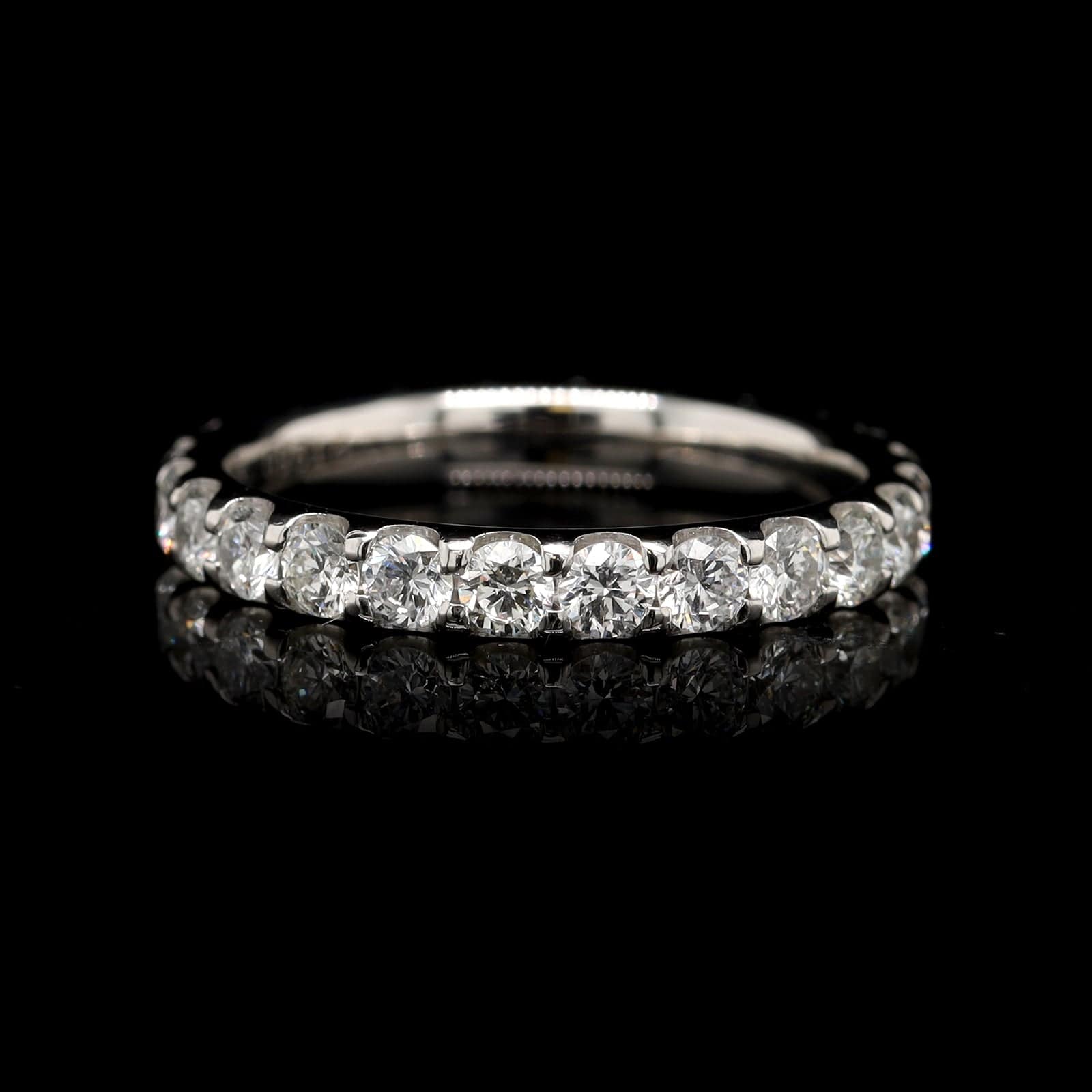 Memoire Platinum Estate Odessa Diamond Eternity Band
