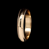 14K Yellow Gold Estate Wedding Band