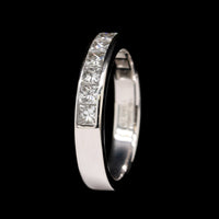 18K White Gold Estate Diamond Band