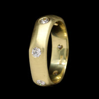 18K Yellow Gold Estate Hexagon Diamond Band