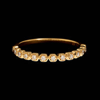 18K Yellow Gold Estate Diamond Band