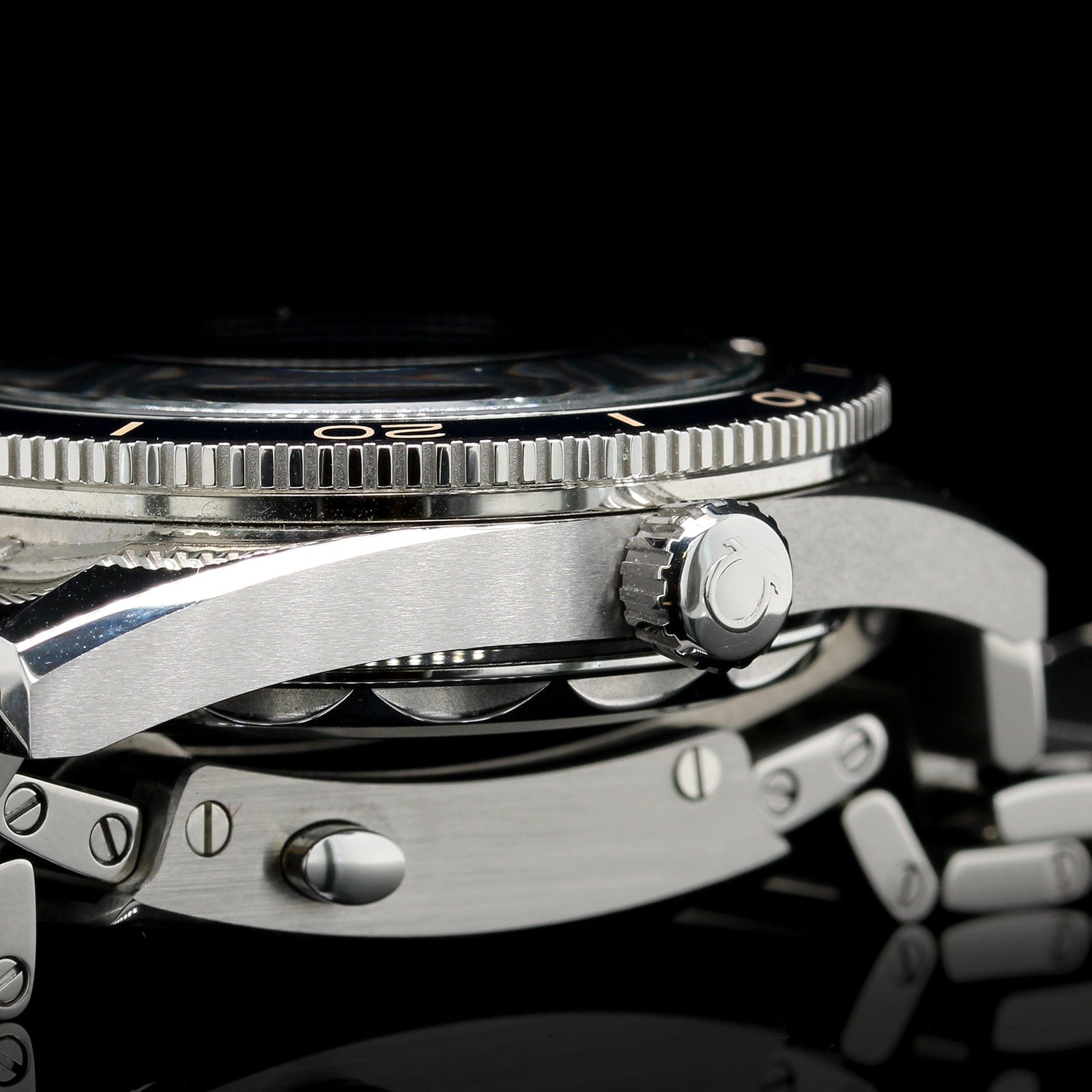 Omega Steel Estate Seamaster 300 Wristwatch
