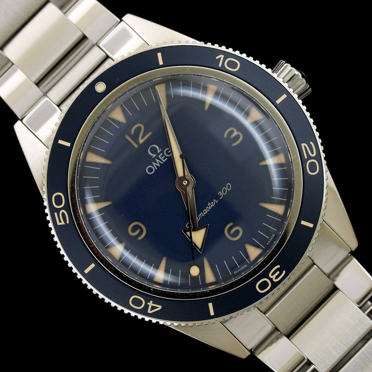 Omega Steel Estate Seamaster 300 Wristwatch