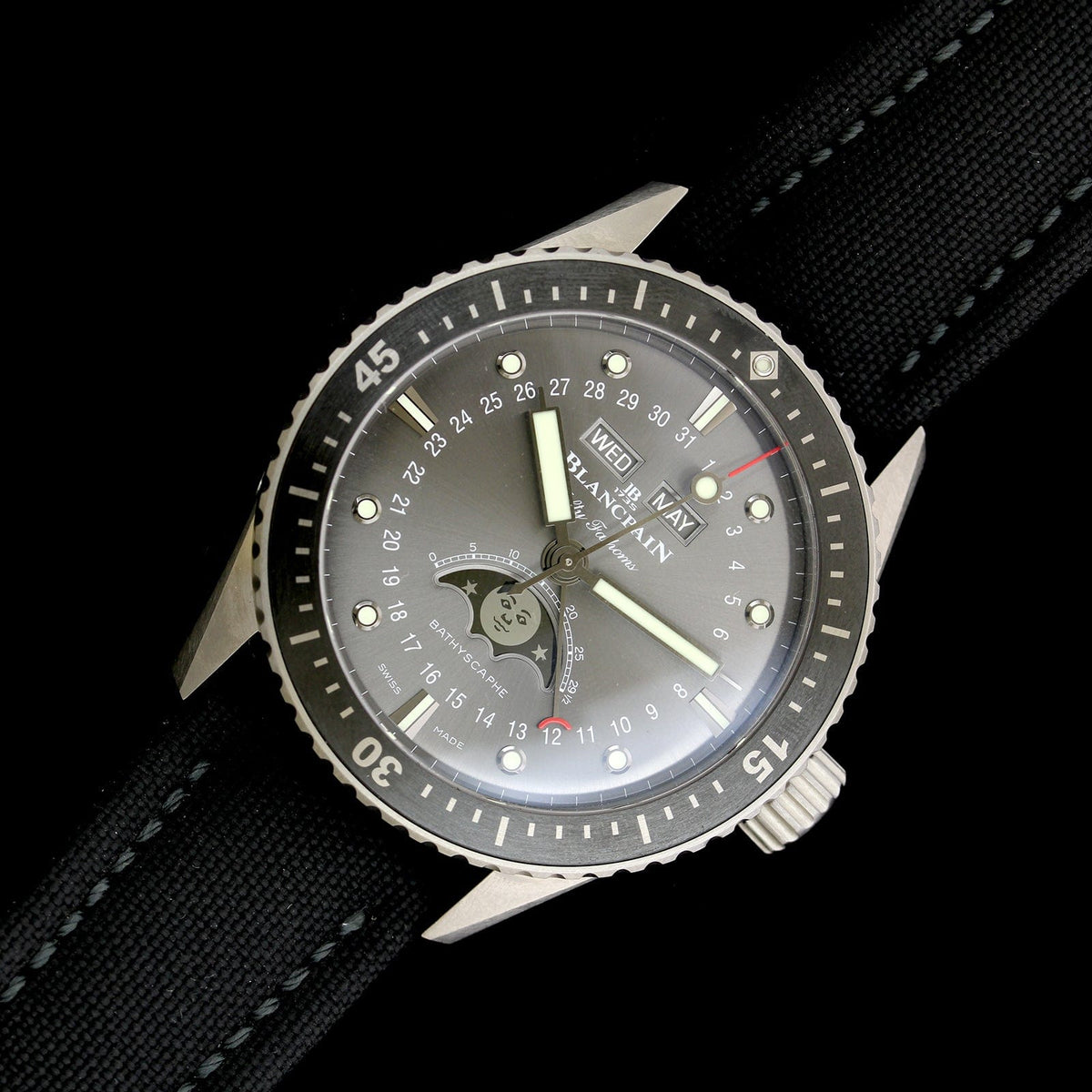 Titanium Pre-Owned Blancpain Fifty Fathoms Quantieme Complet Phases de Lune
