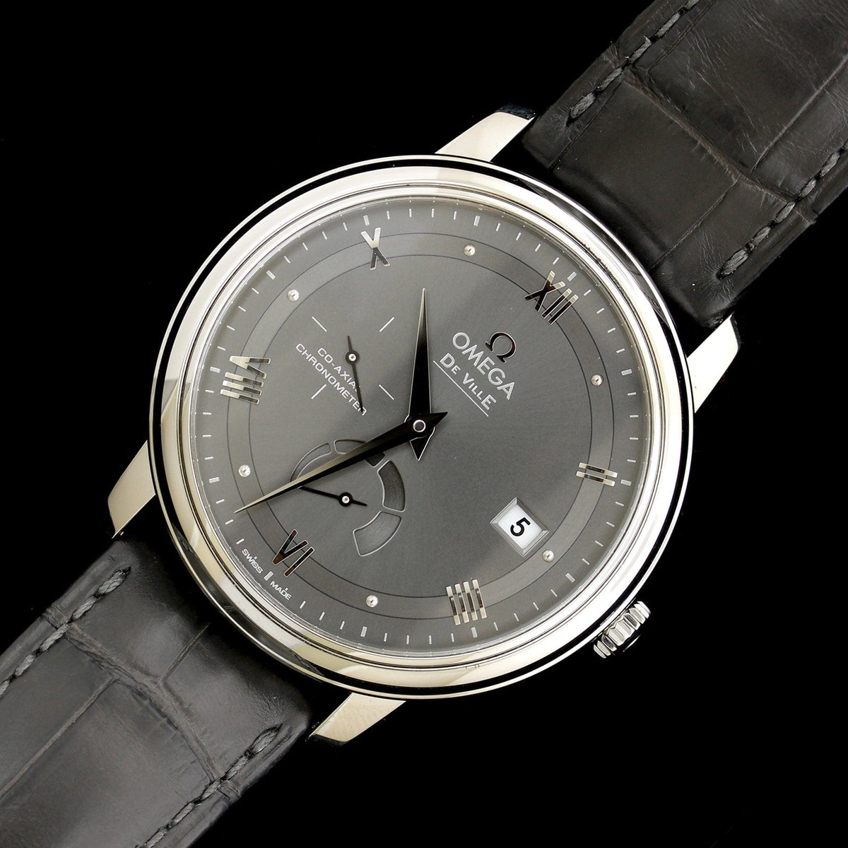 Omega de ville pre owned outlet