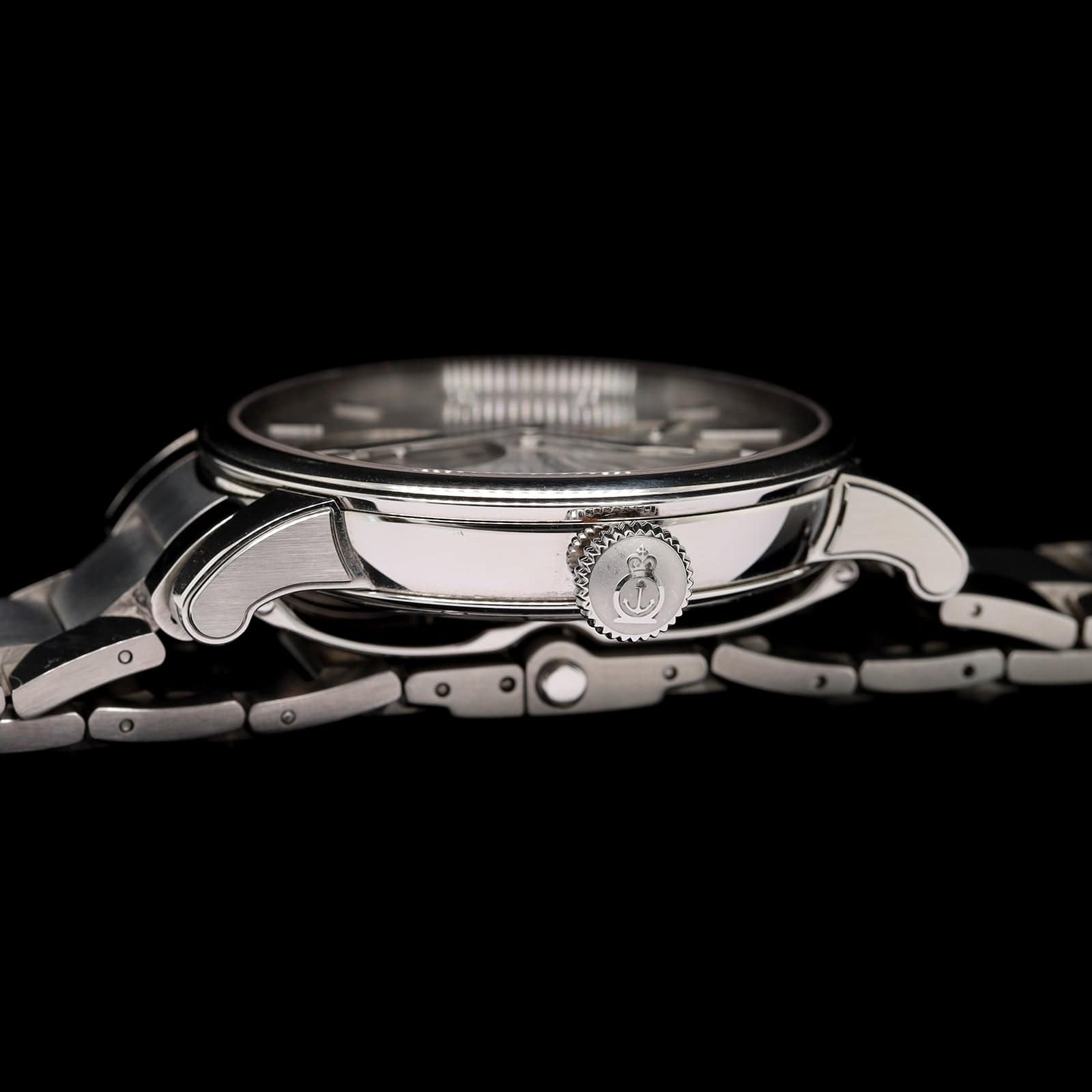 Stainless Steel Pre-Owned Arnold and Son's Eight Day Estate Watch