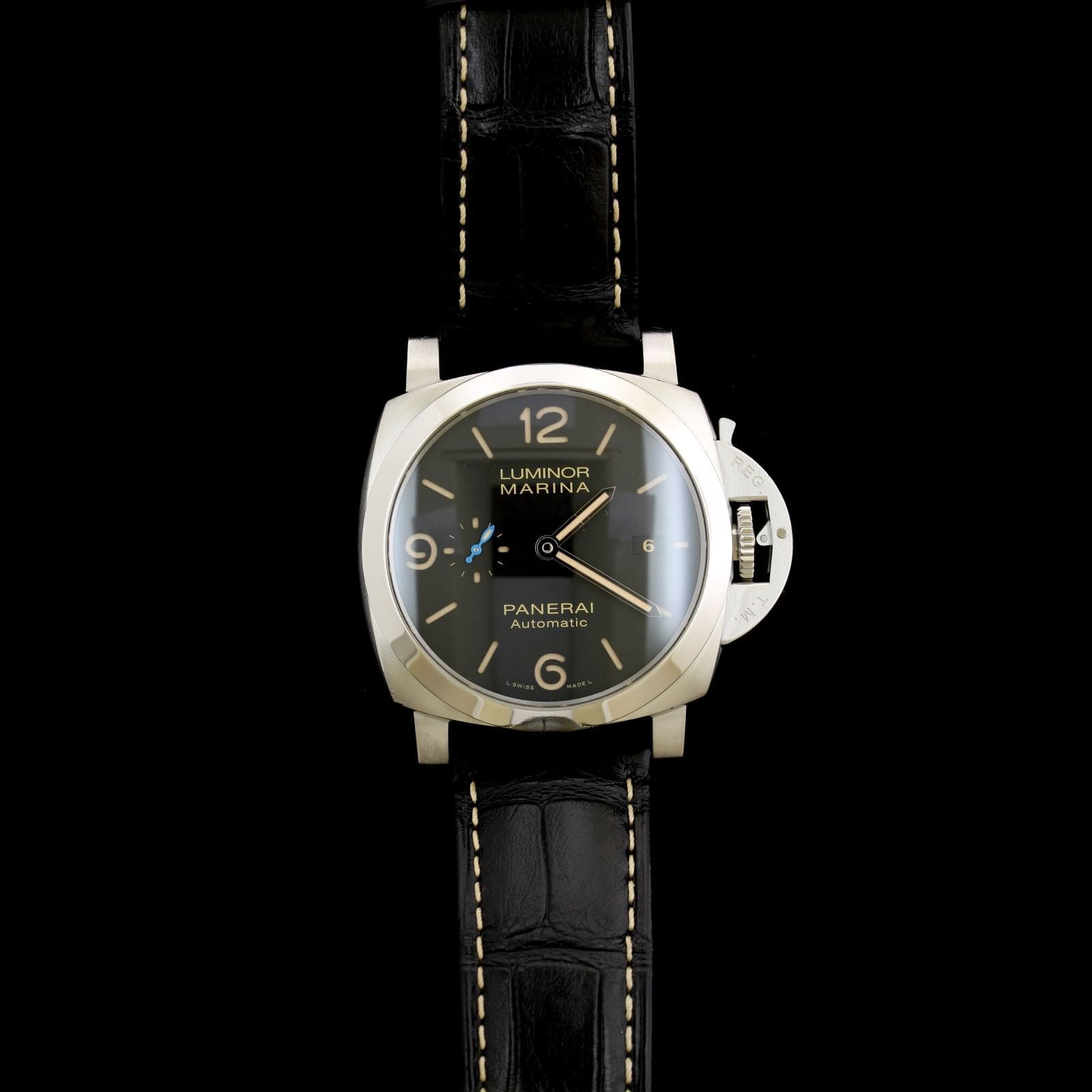 Stainless Steel Pre-Owned Panerai Luminor Marina Watch
