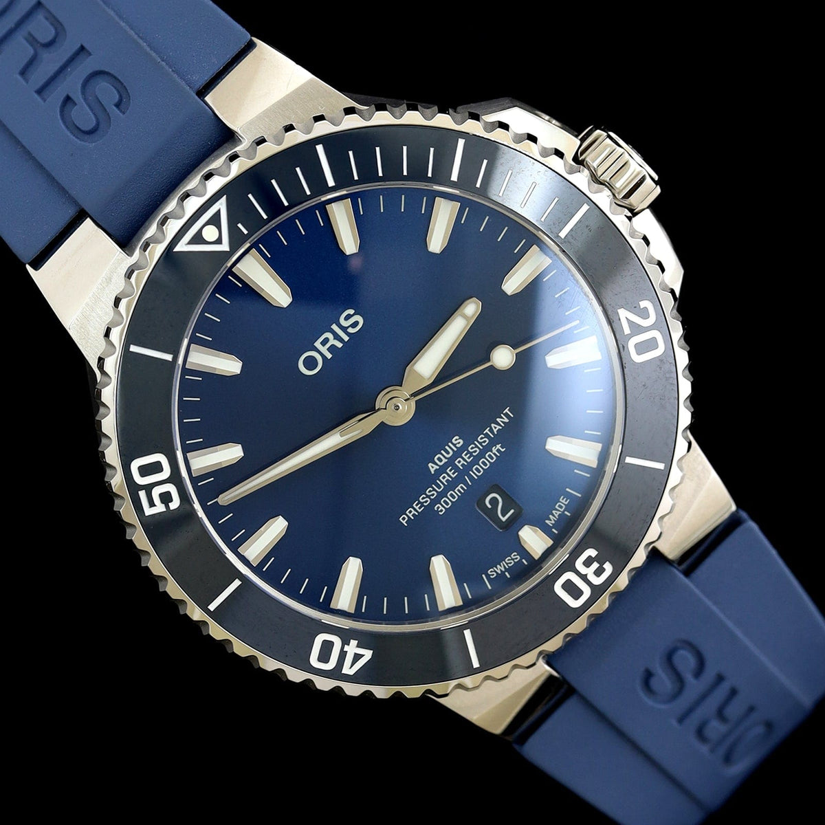 Stainless Steel Pre-Owned Oris Aquis Date Watch