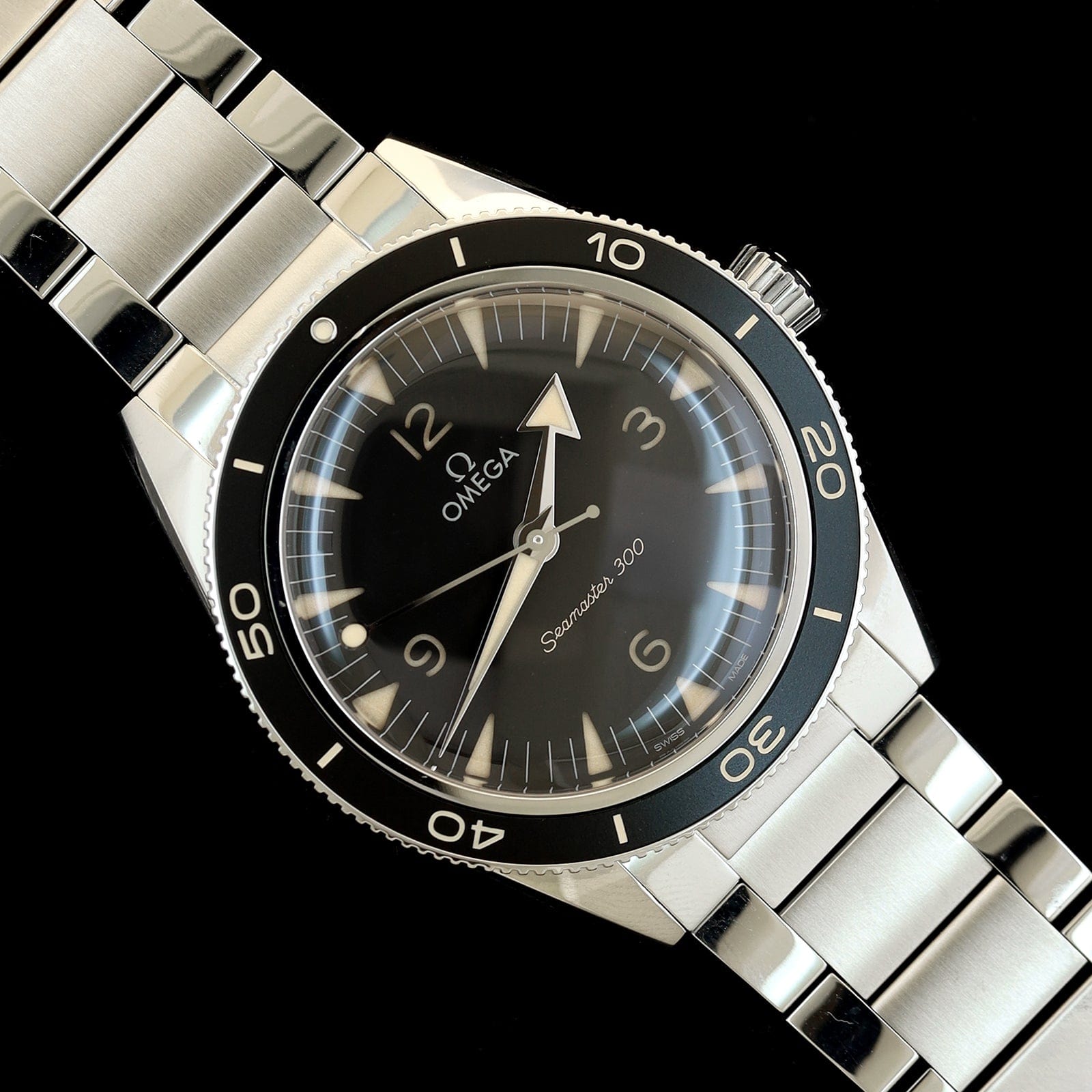 Stainless Steele Pre-Owned Omega Seamaster 300 Heritage Watch