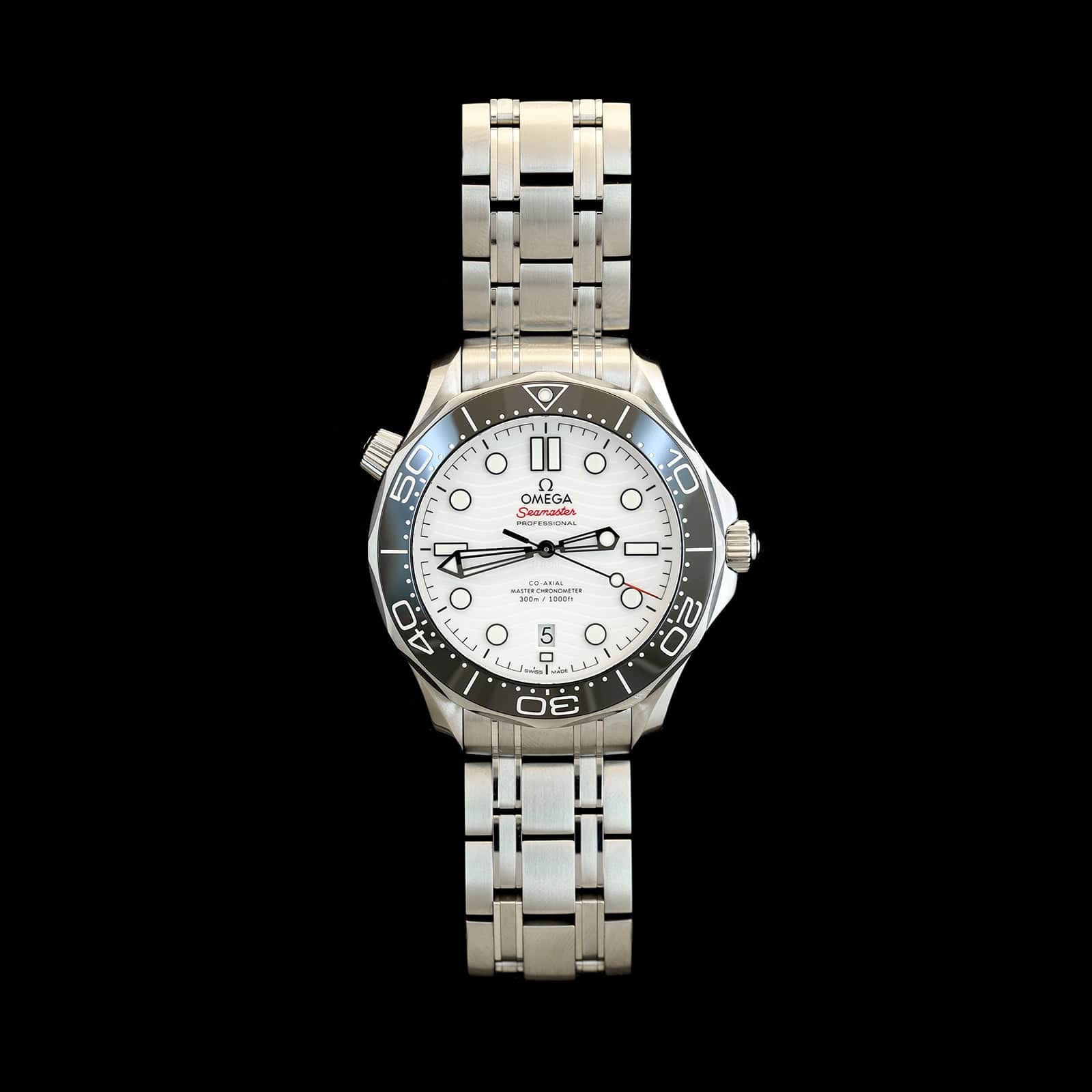 Stainless Steele Pre-Owned Omega Seamaster Diver 300M Watch