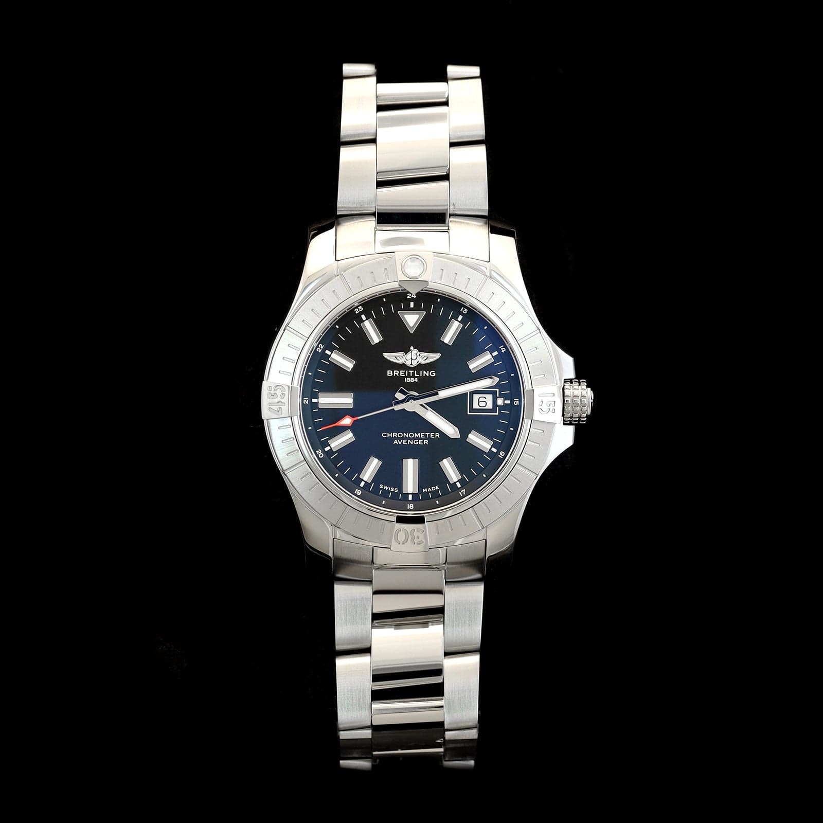 Stainless Steele Pre-Owned Breitling Avenger Watch