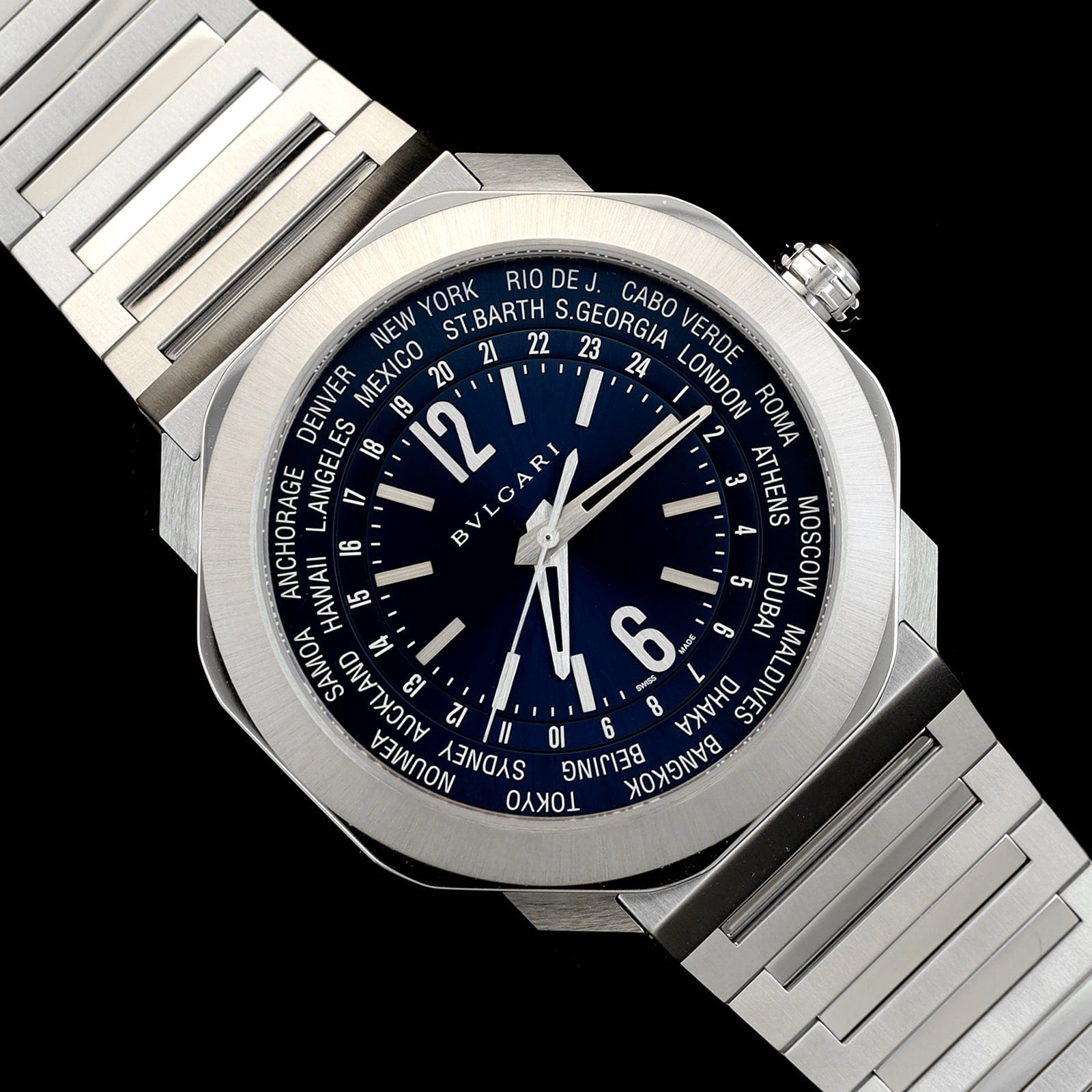 Stainless Steel Pre-Owned Bvlgari Octo Roma Worldtime Watch