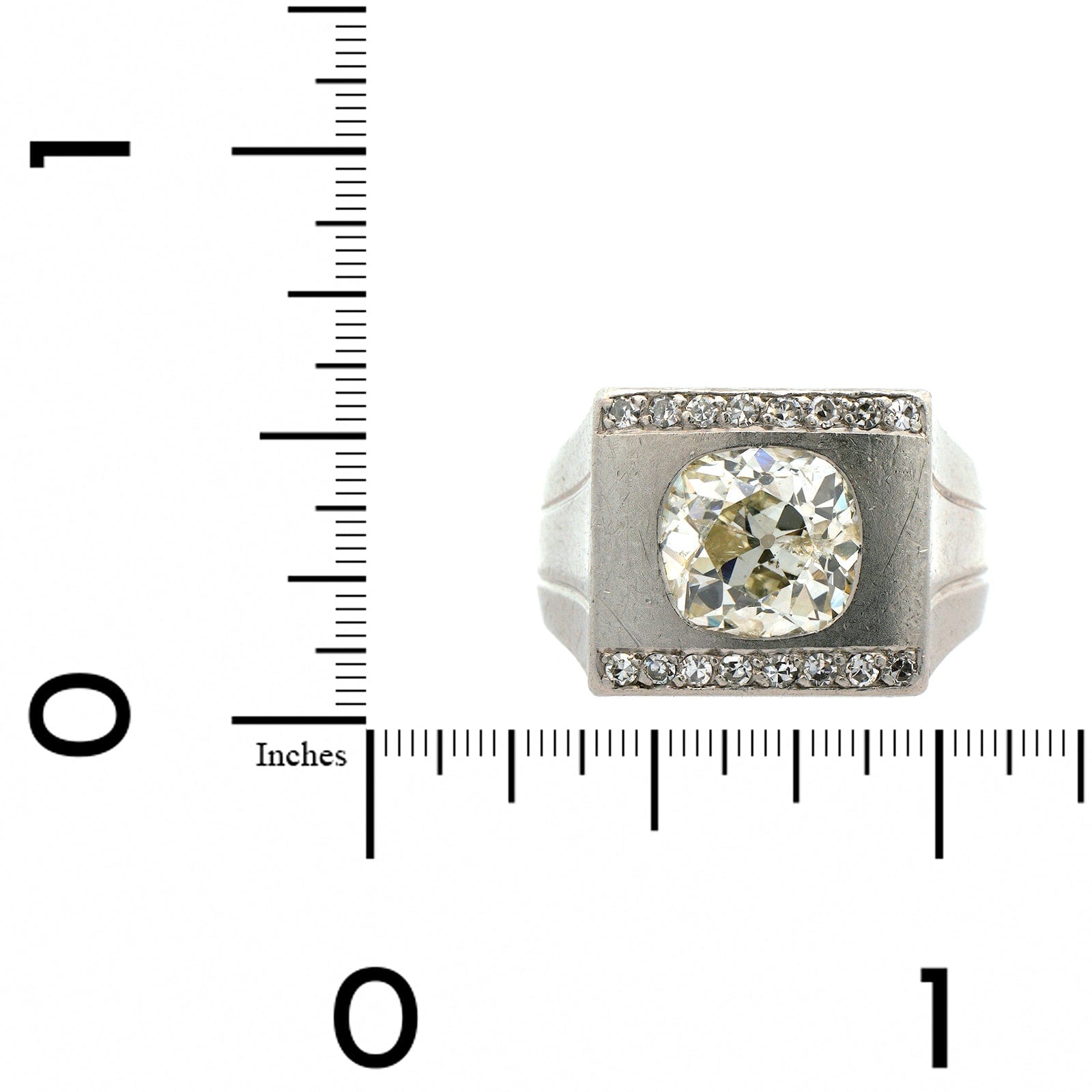 Eclat Jewels Platinum Cushion Cut Diamond Ring